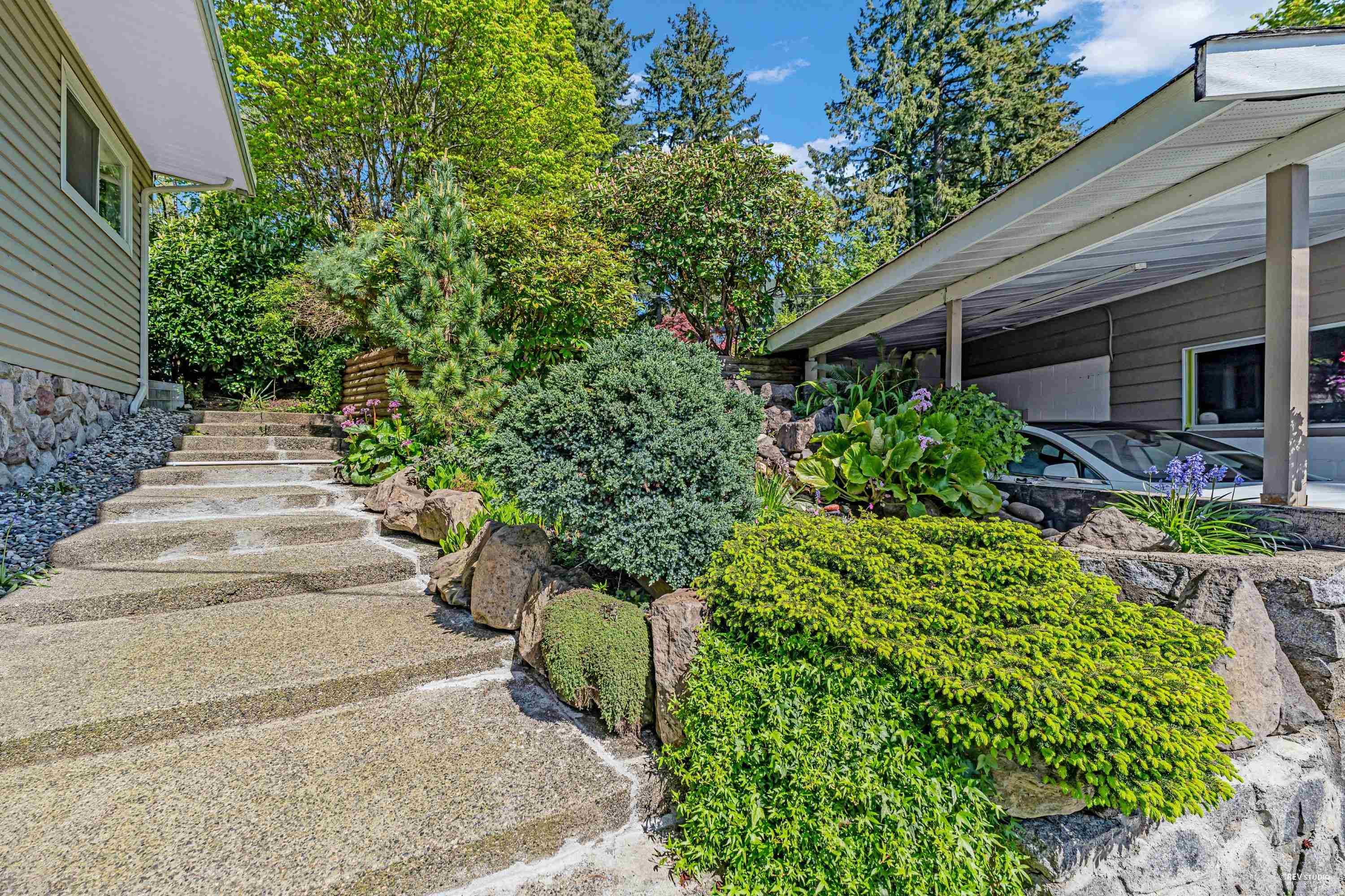 4323 Valencia Avenue, North Vancouver, V7N 4A7 — photo 5