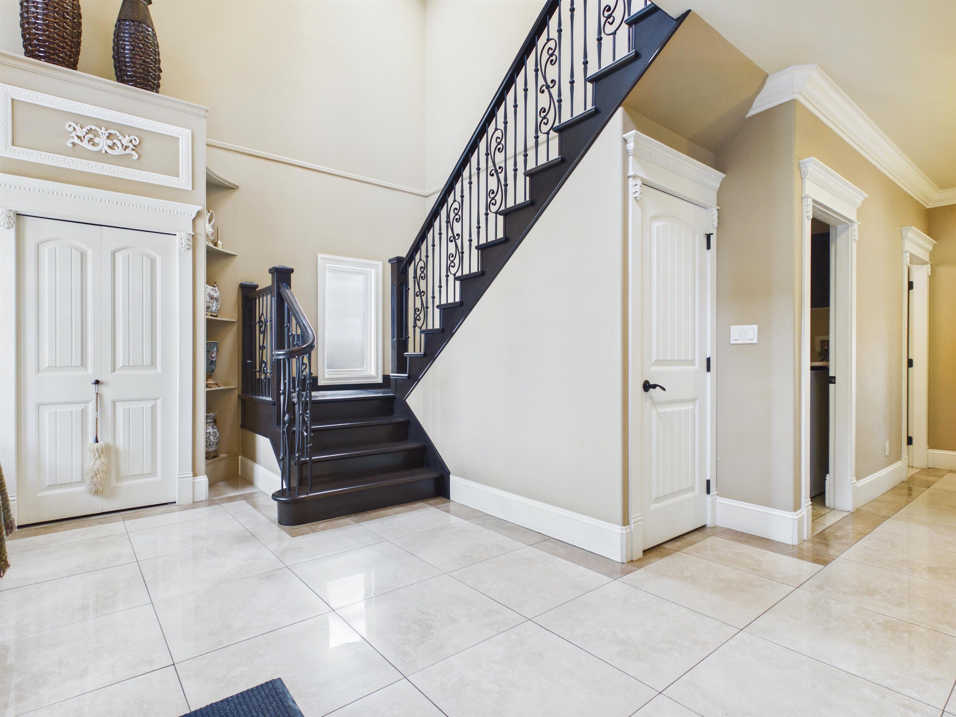 7649 Sussex Avenue, Burnaby, V5J 3V9 — photo 4