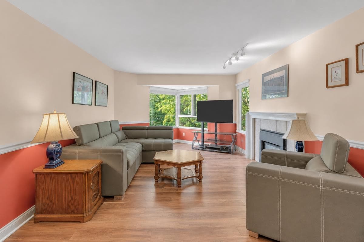 329 - 1215 Lansdowne Drive, Coquitlam, V3E 2P6 — photo 2