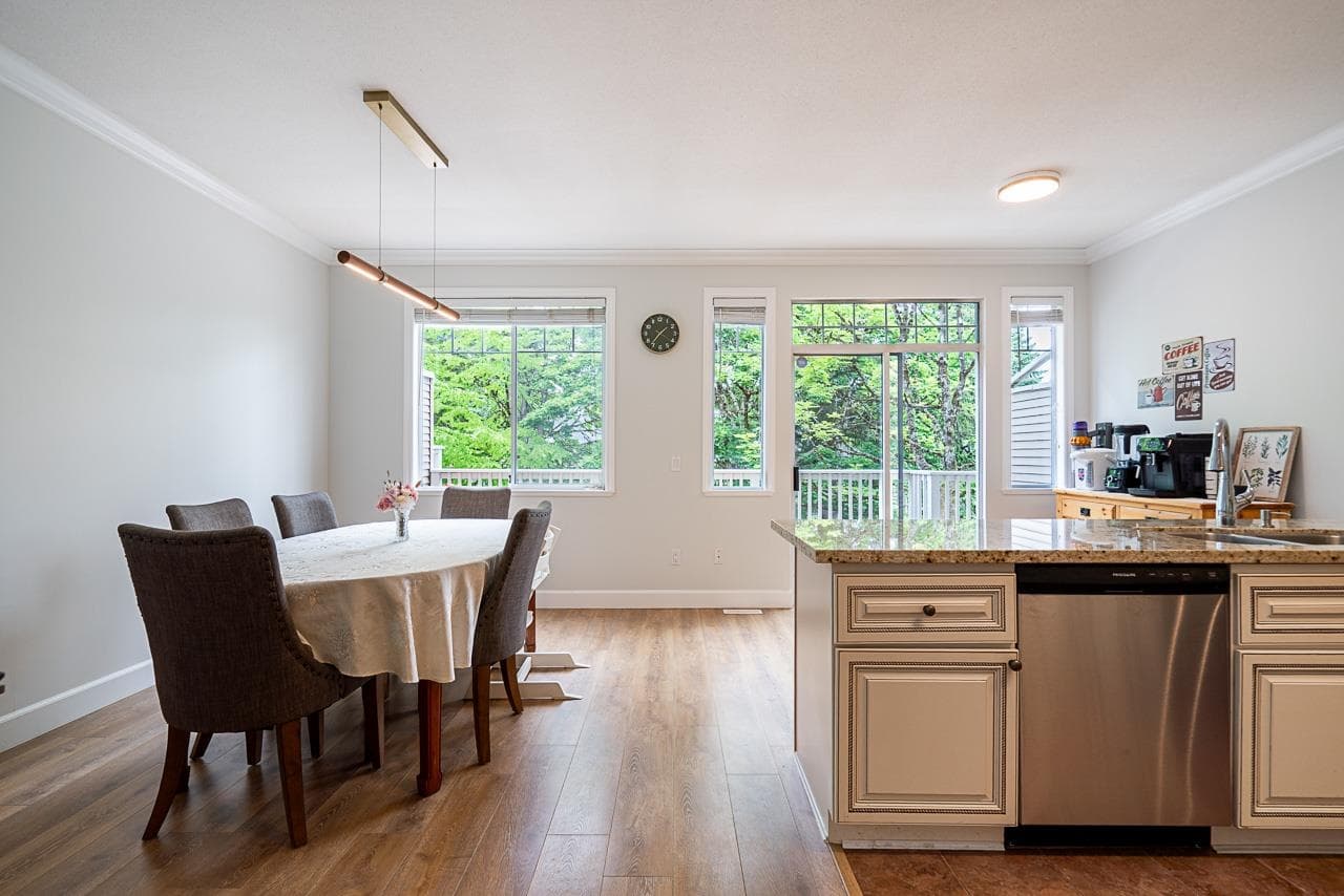29 - 7501 Cumberland Street, Burnaby, V3N 4Y6 — photo 5