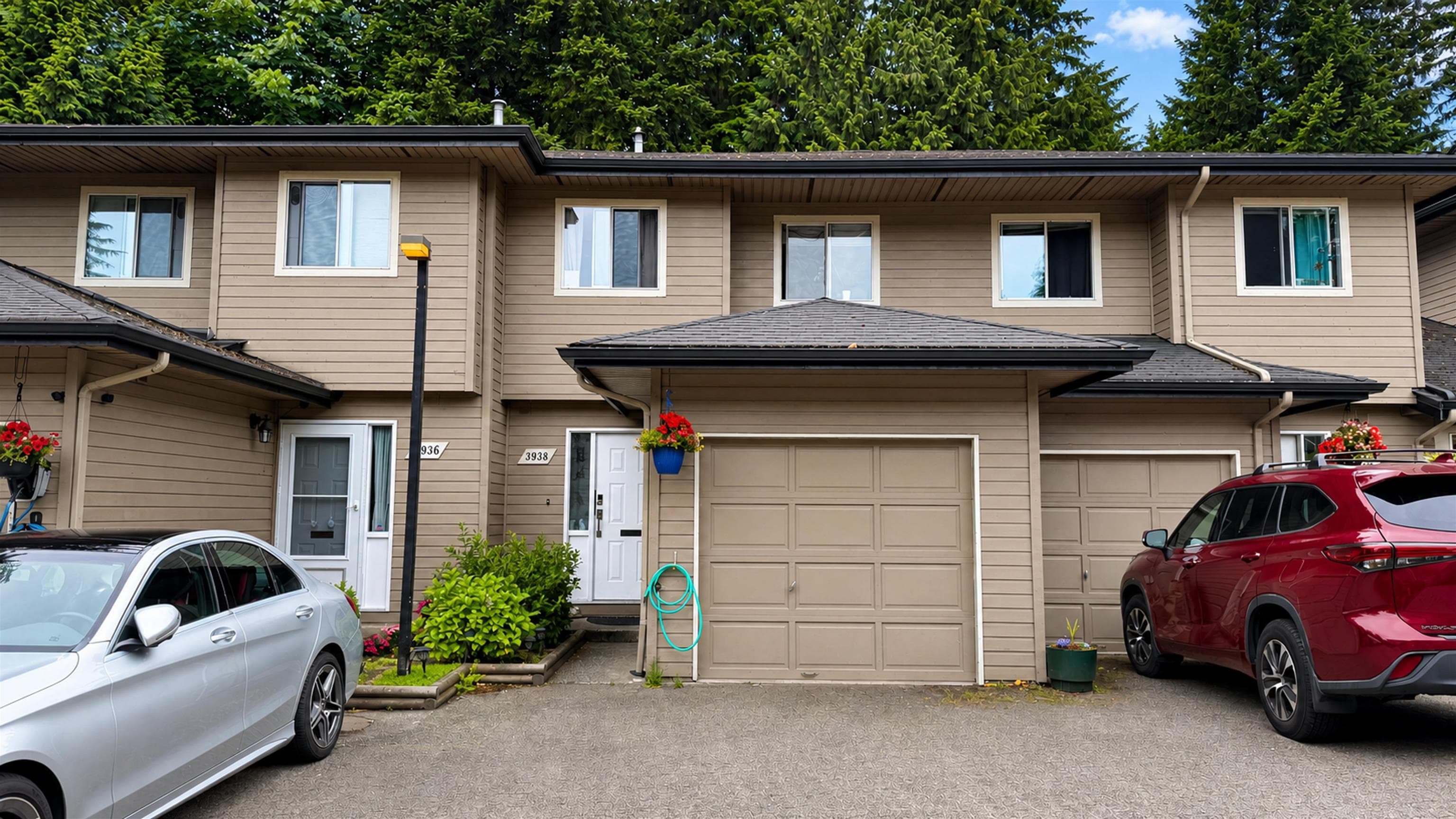 3938 Indian River Drive, North Vancouver, V7G 2G9 — photo 5