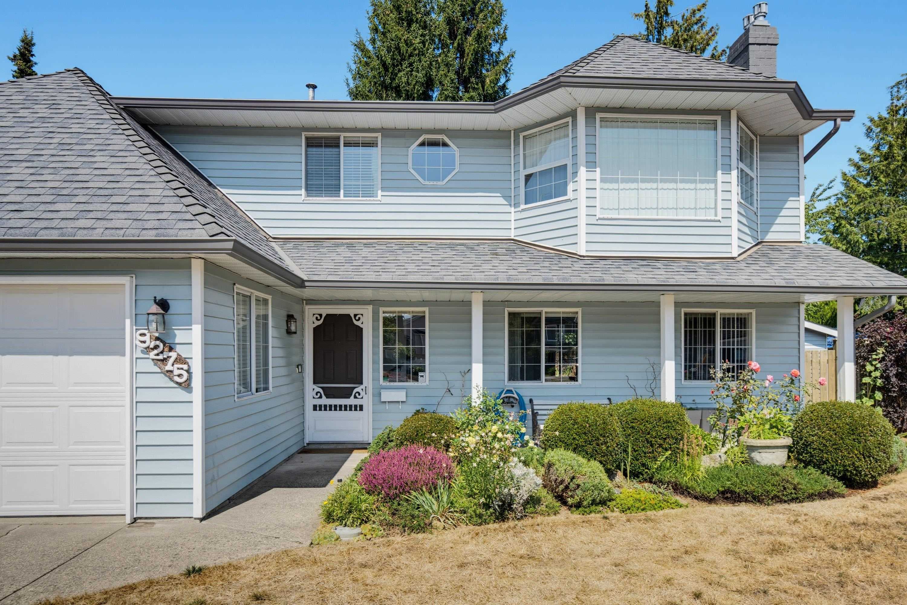 9275 155 Street, Surrey, V3R 9B3 — photo 2