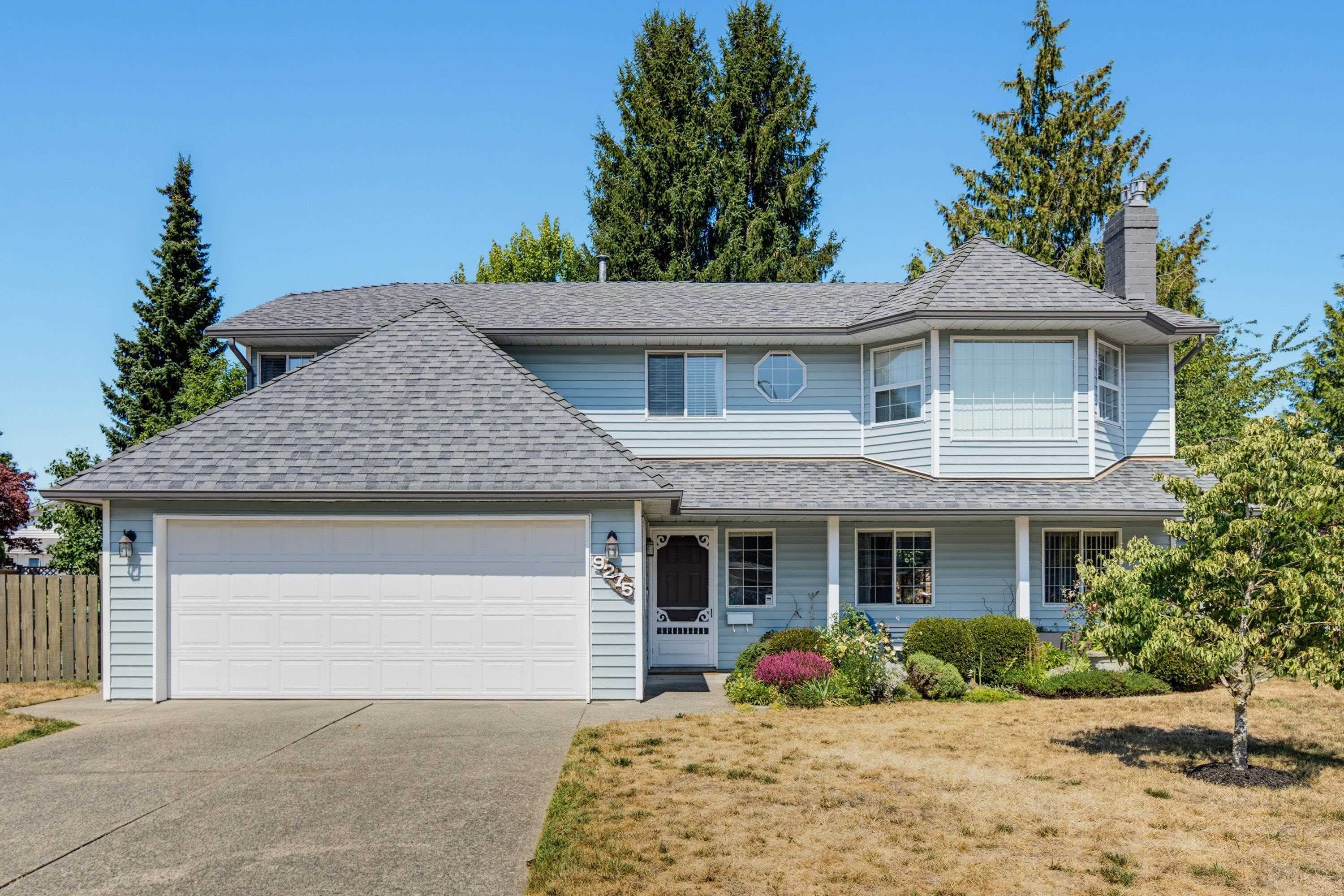 9275 155 Street, Surrey, V3R 9B3 — photo 1