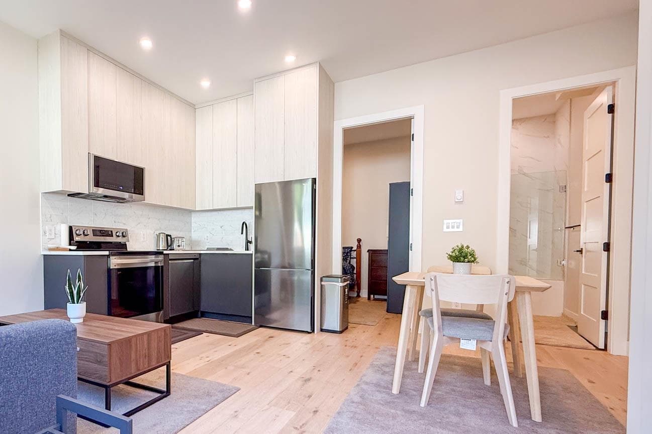 Garden Suite-1384 Hope Road, North Vancouver, V7P 1W7 — photo 2