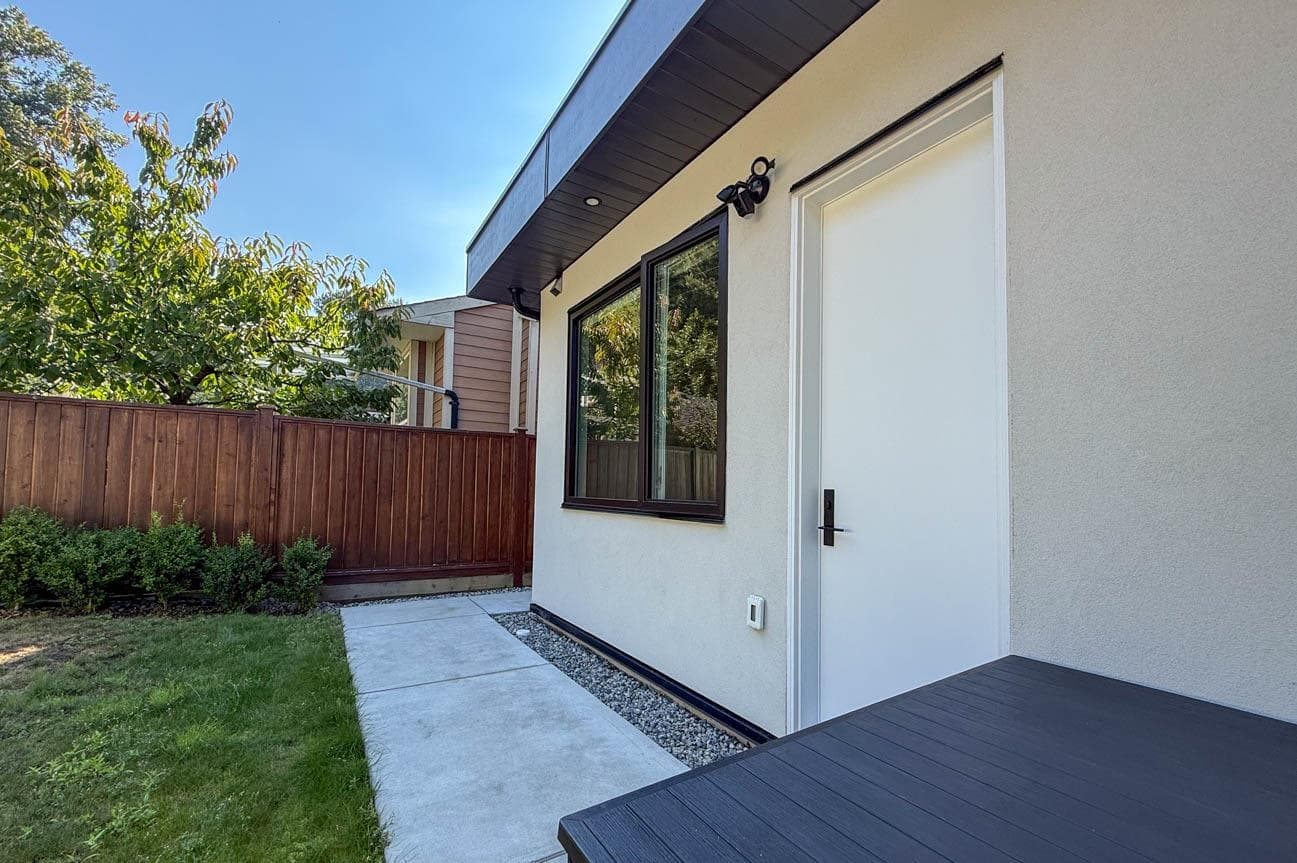 Garden Suite-1384 Hope Road, North Vancouver, V7P 1W7 — photo 5
