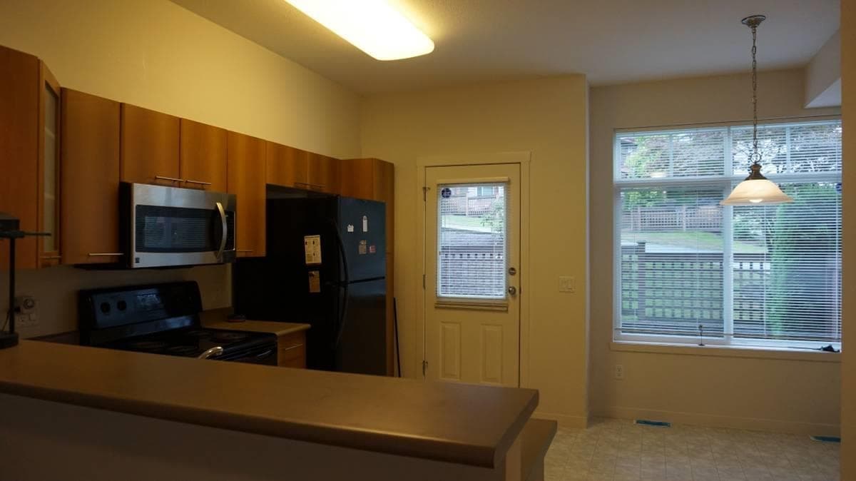 2000 Panorama Drive, Port Moody, V3H 5J5 — photo 3