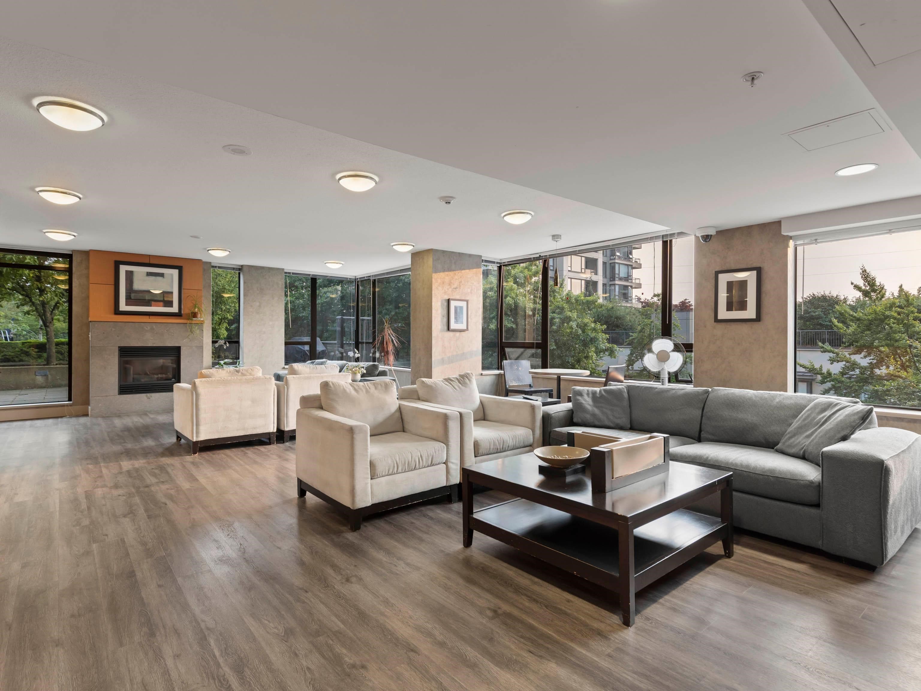 PH1 - 4182 Dawson Street, Burnaby, V5C 0A2 — photo 3