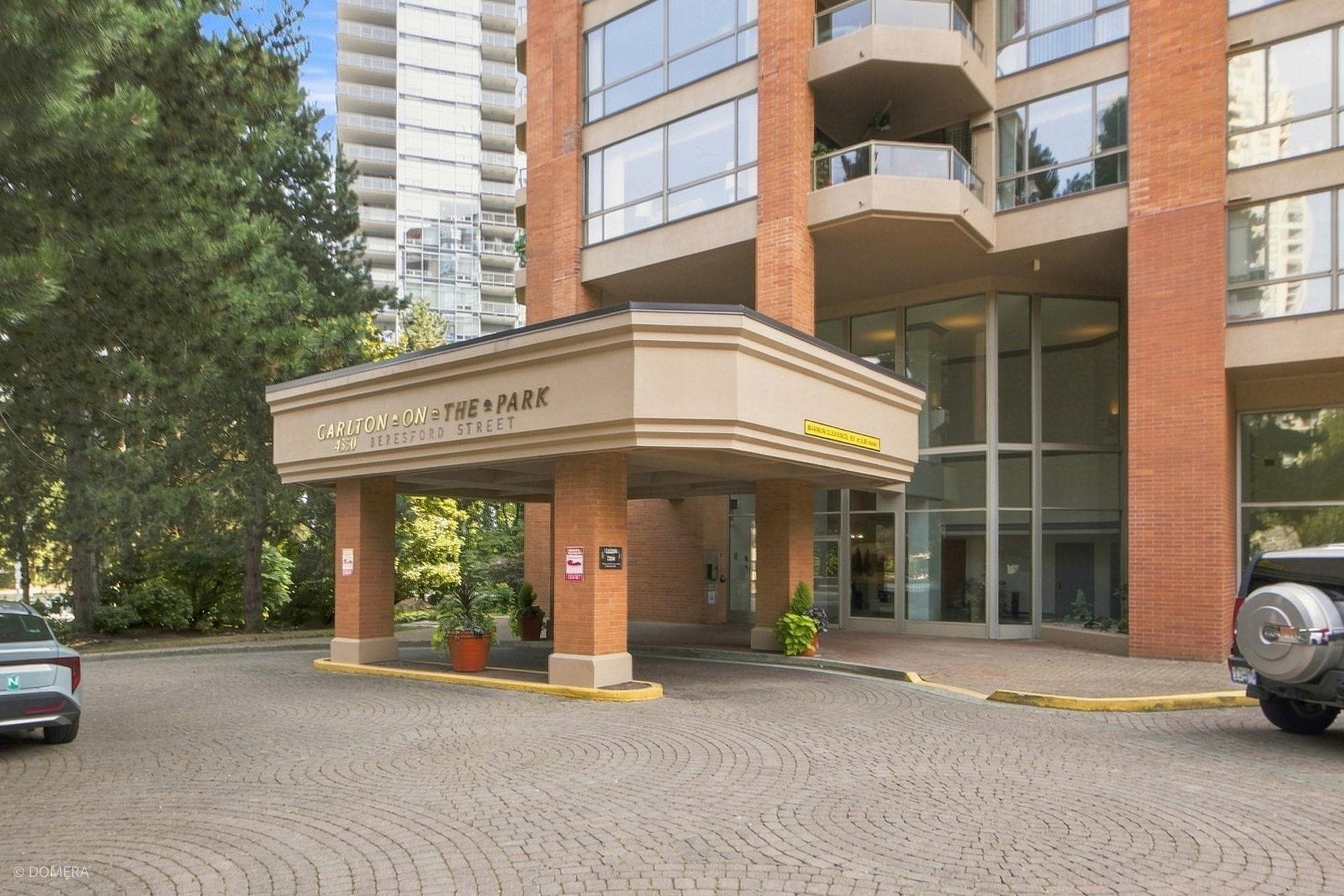 602 - 4350 Beresford Street, Burnaby, V5H 4K9 — photo 3