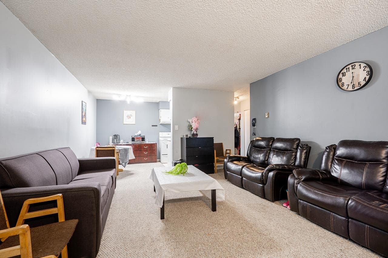 209 - 15238 100 Avenue, Surrey, V3R 7T9 — photo 5