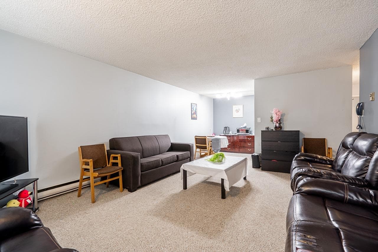 209 - 15238 100 Avenue, Surrey, V3R 7T9 — photo 4