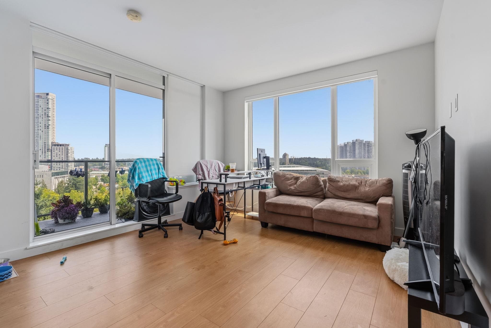 902 - 13359 Old Yale Road, Surrey