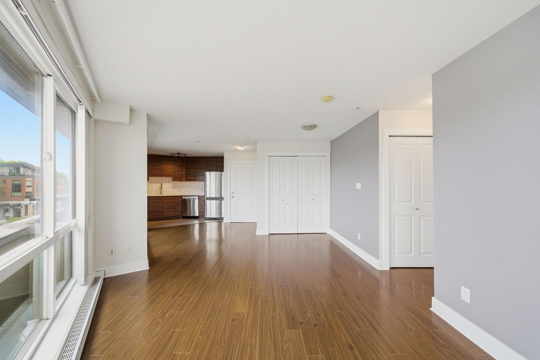 201 - 4338 Commercial Street, Vancouver, V5N 4G6 — photo 4