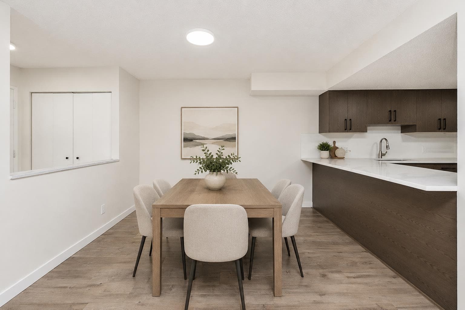 103 - 7090 133b Street, Surrey, V3W 8A4 — photo 2