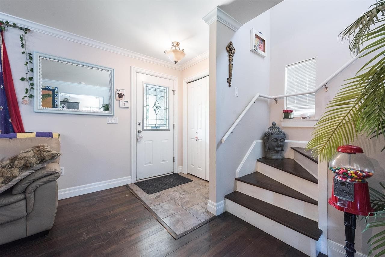 5980 Matsqui Street, Chilliwack, V2R 0G6 — photo 3