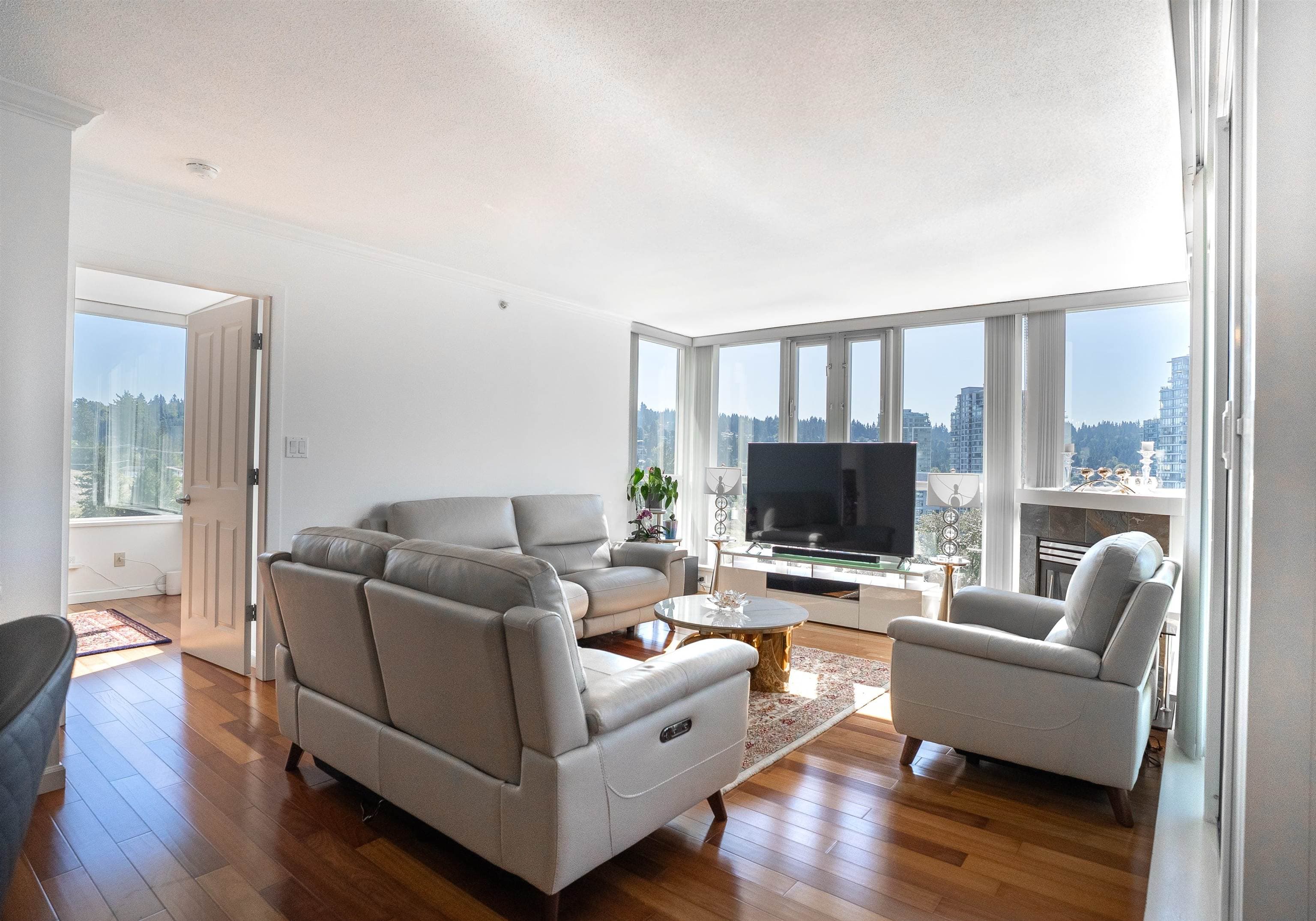 1403 - 235 Guildford Way, Port Moody, V3H 5L8 — photo 5