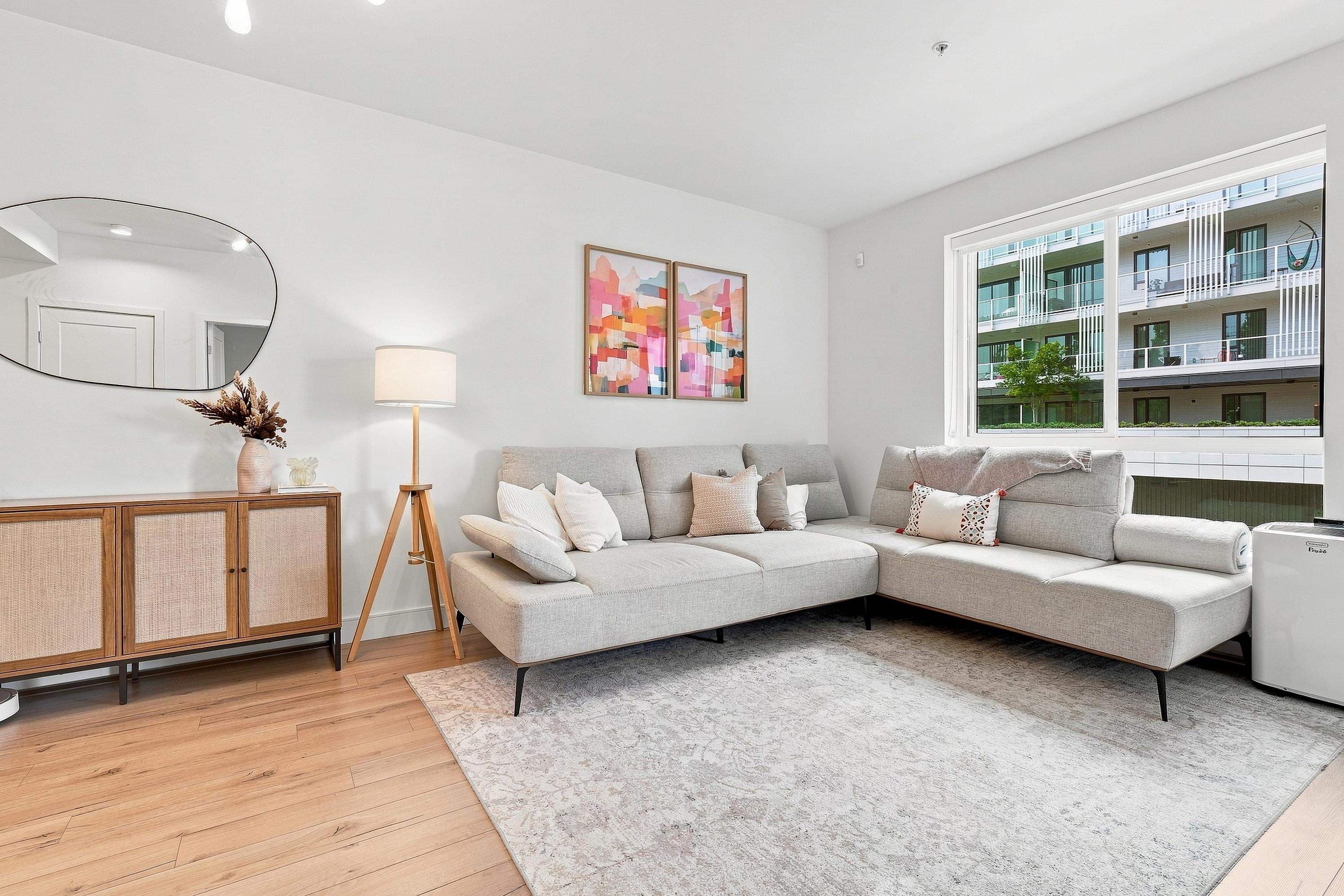 211 - 3131 Murray Street, Port Moody, V3H 0L9 — photo 3