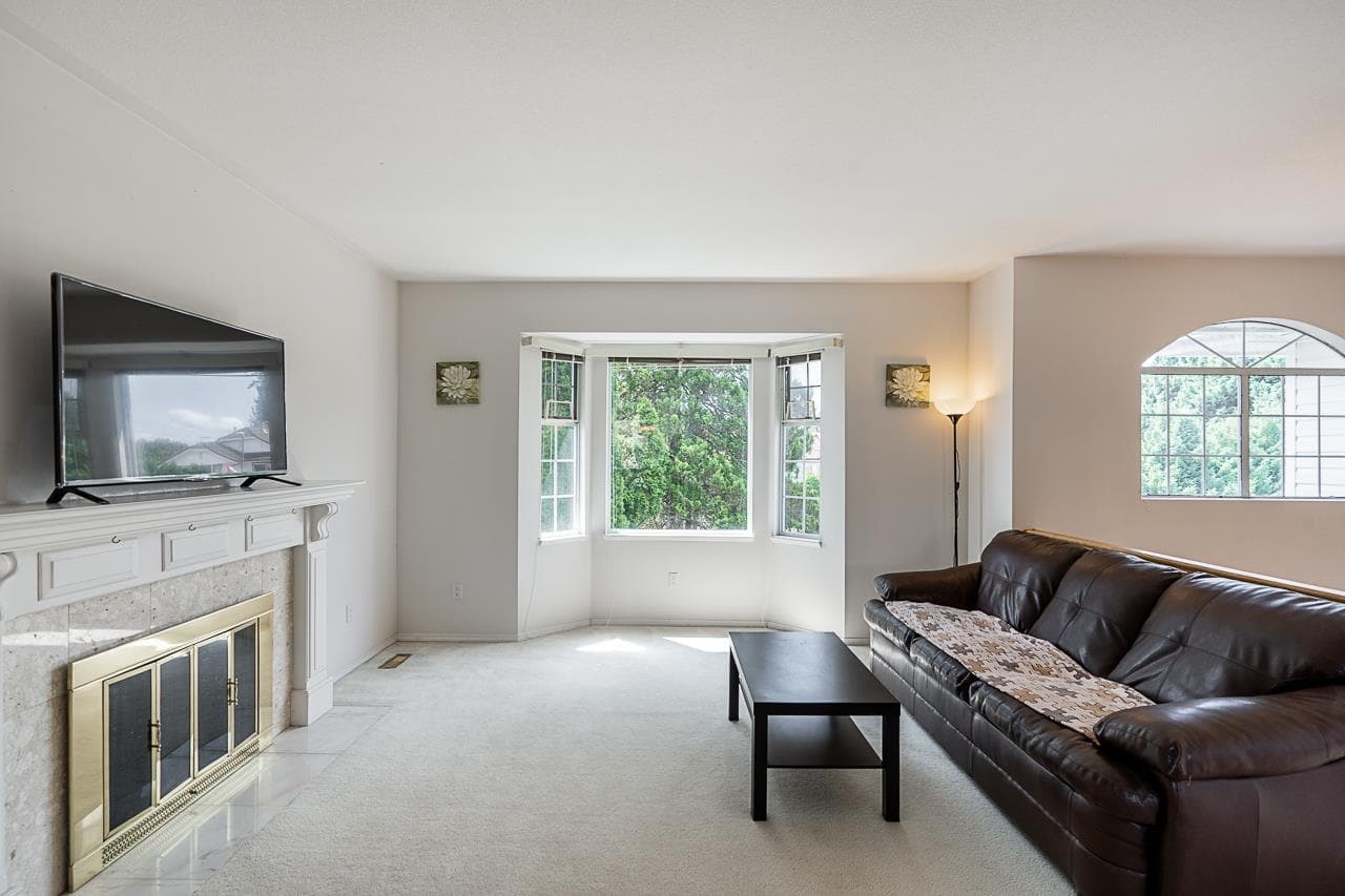 3315 El Casa Court, Coquitlam, V3E 2P9 — photo 3