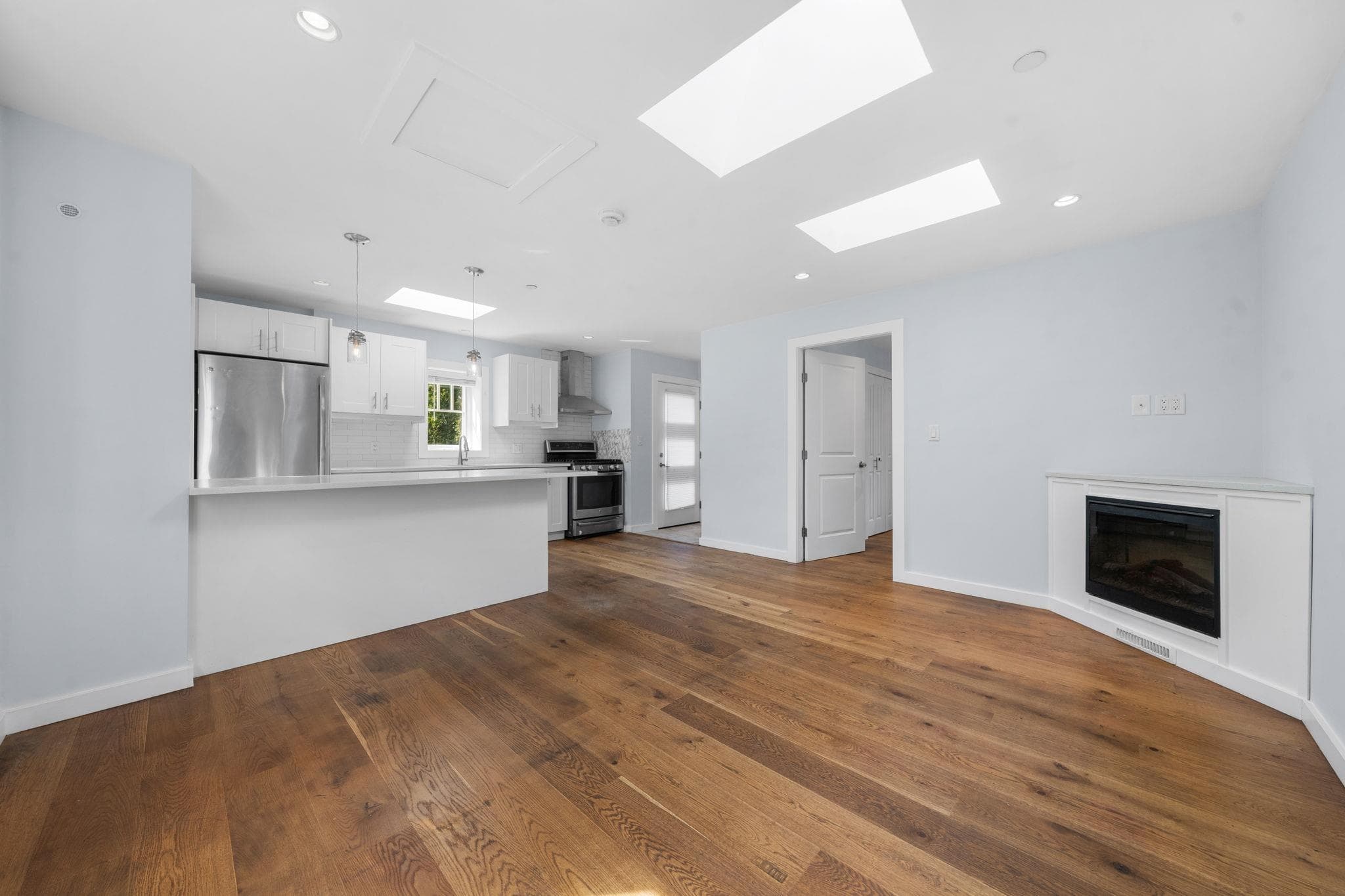 339 E 41st Avenue, Vancouver, V5W 1N9 — photo 5
