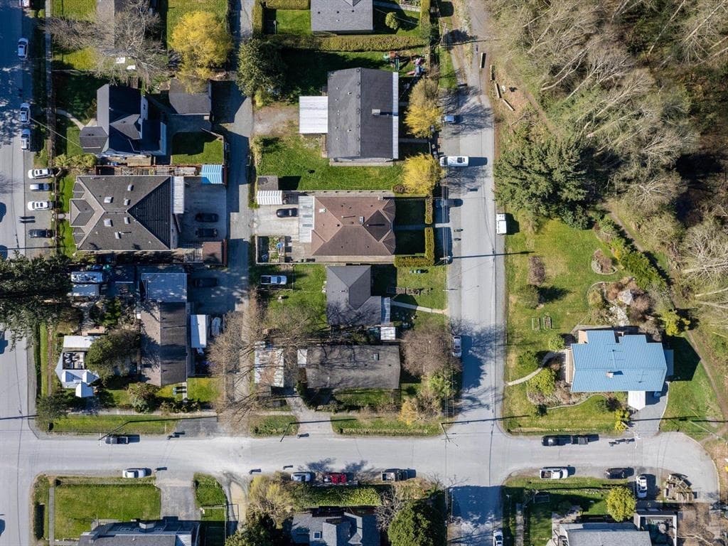 37986 Sixth Avenue, Squamish