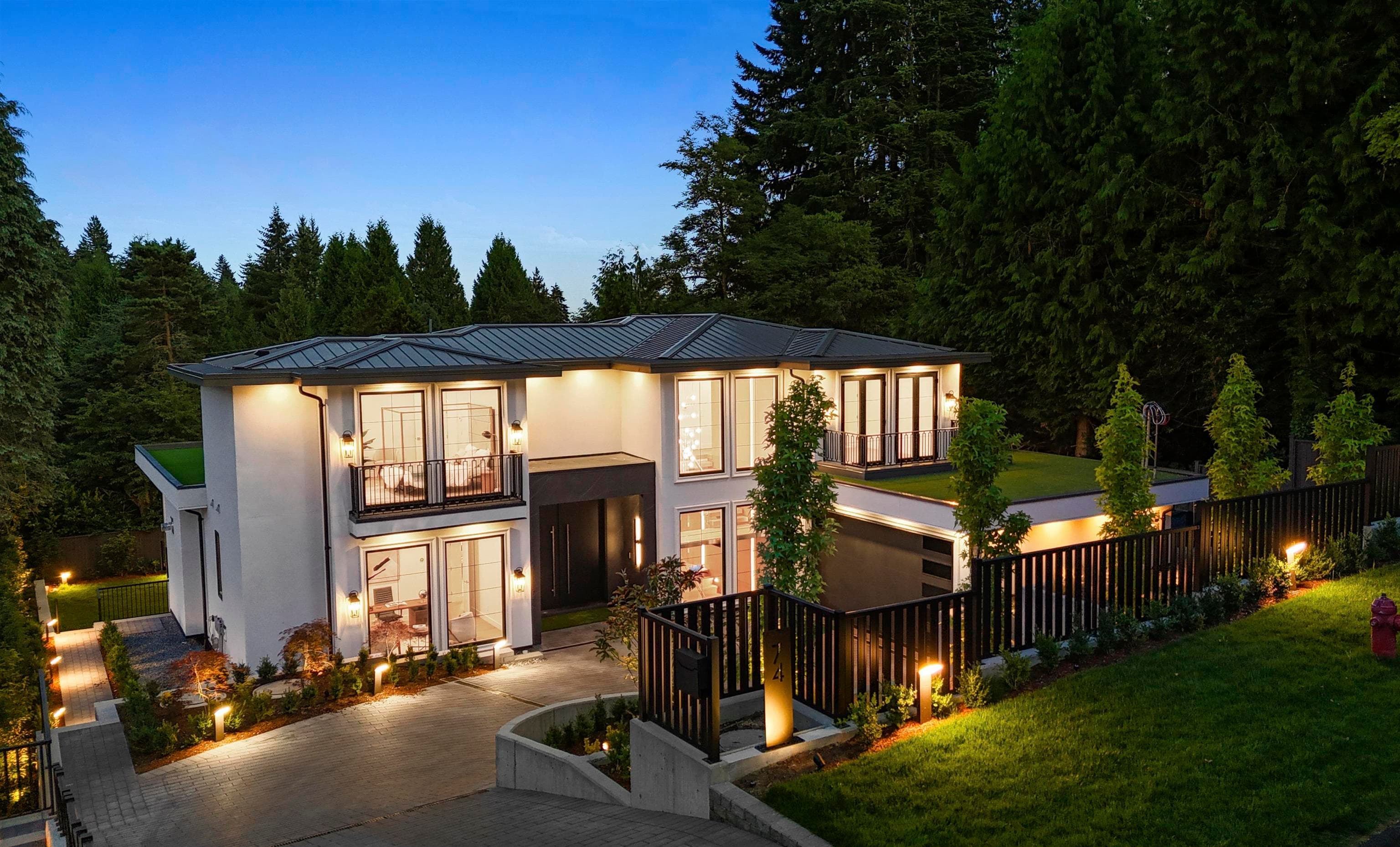 74 Laurie Crescent, West Vancouver, V7S 1B7 — photo 1