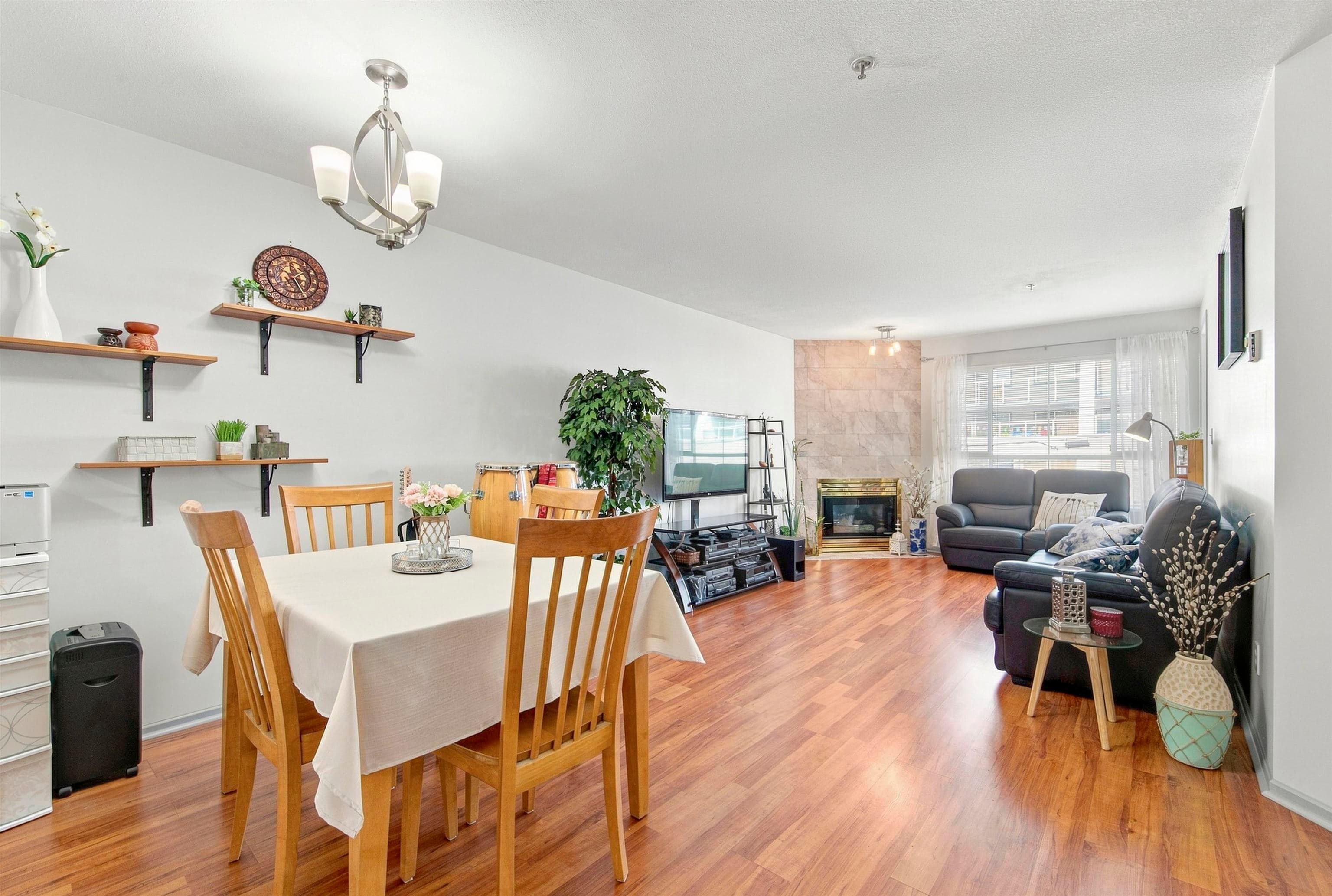 410 - 525 Agnes Street, New Westminster, V3L 1G2 — photo 1