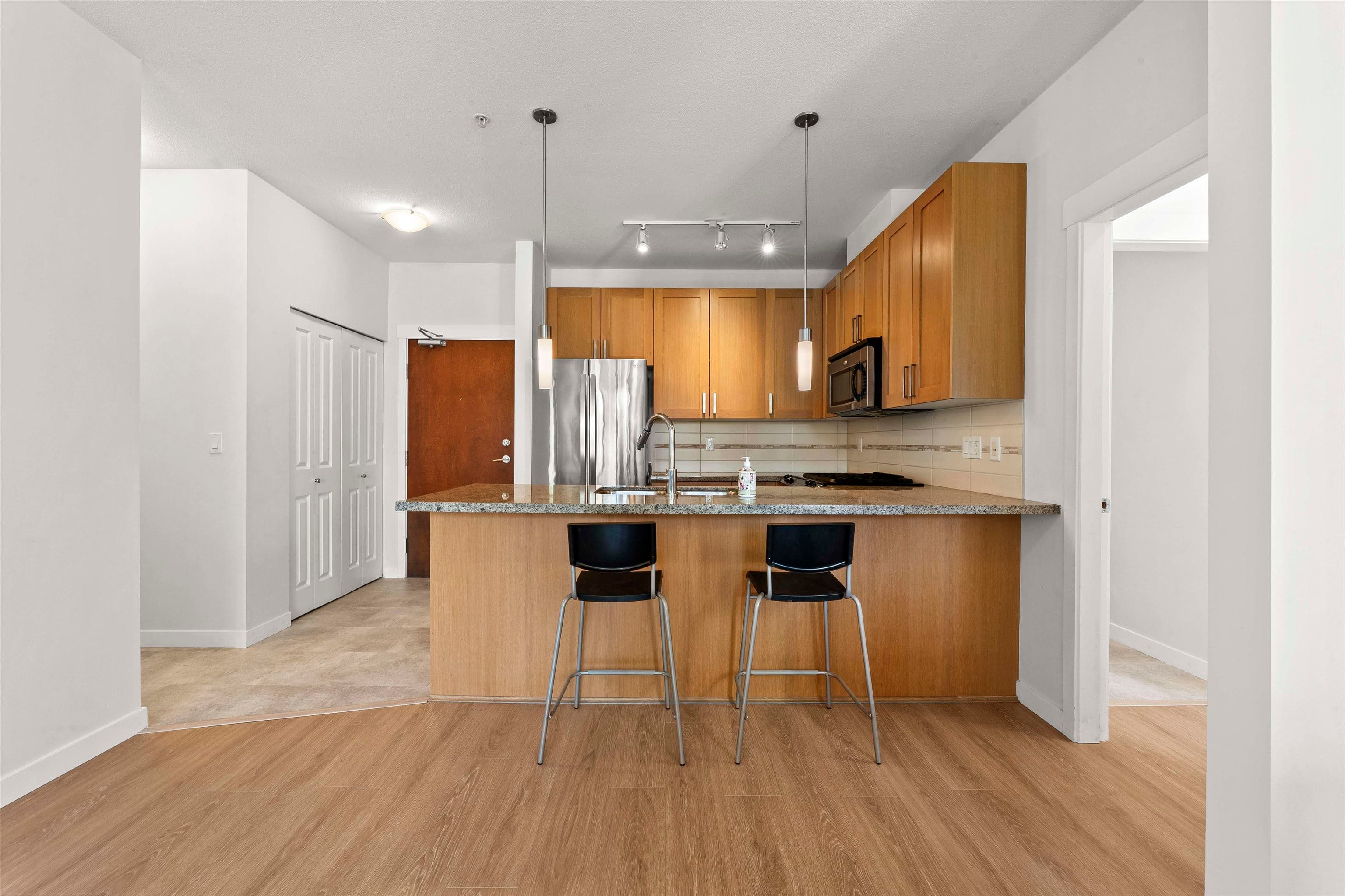 232 - 15918 26 Avenue, Surrey, V3Z 5K3 — photo 2