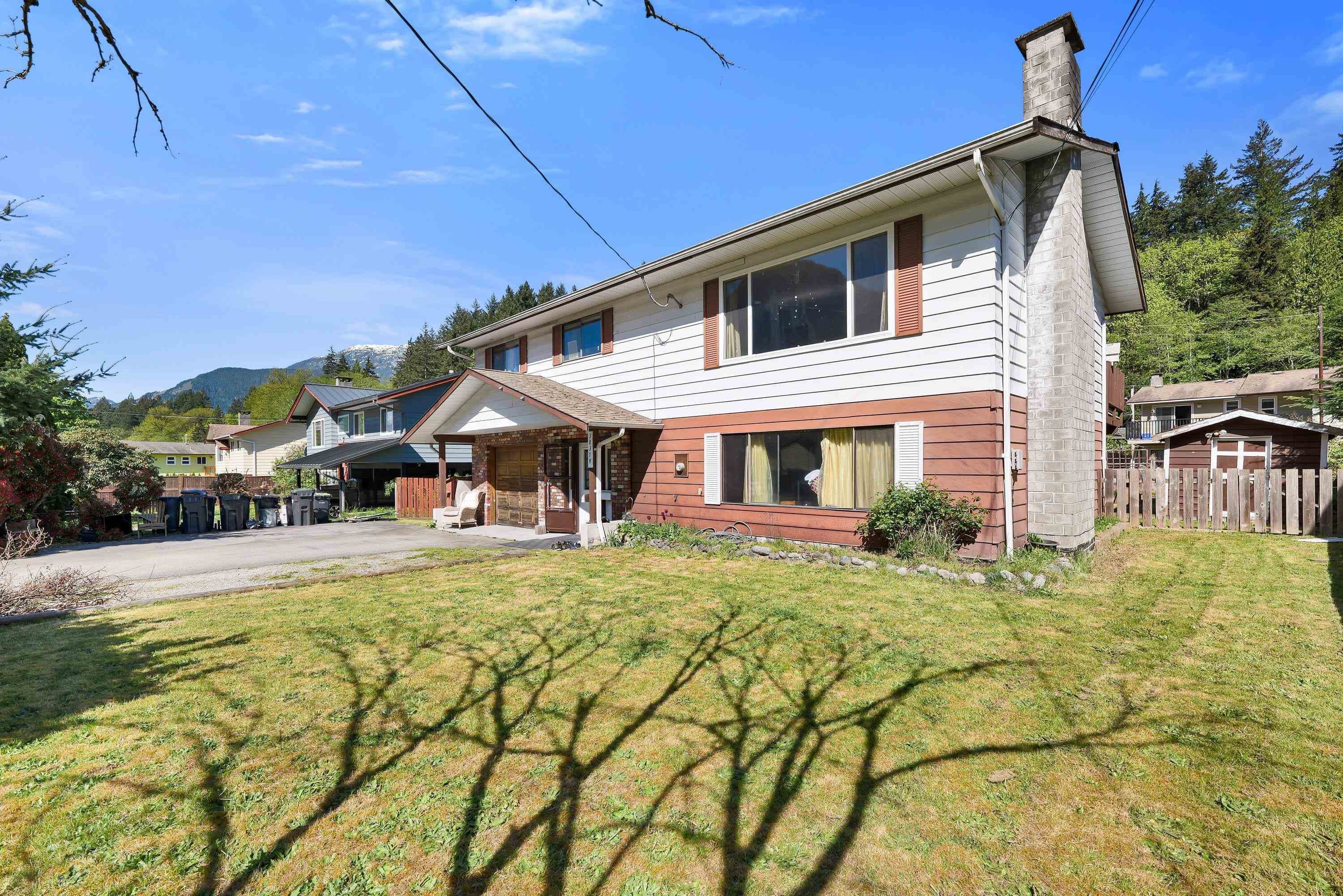 38319 Westway Avenue, Squamish, V8B 0W6 — photo 3