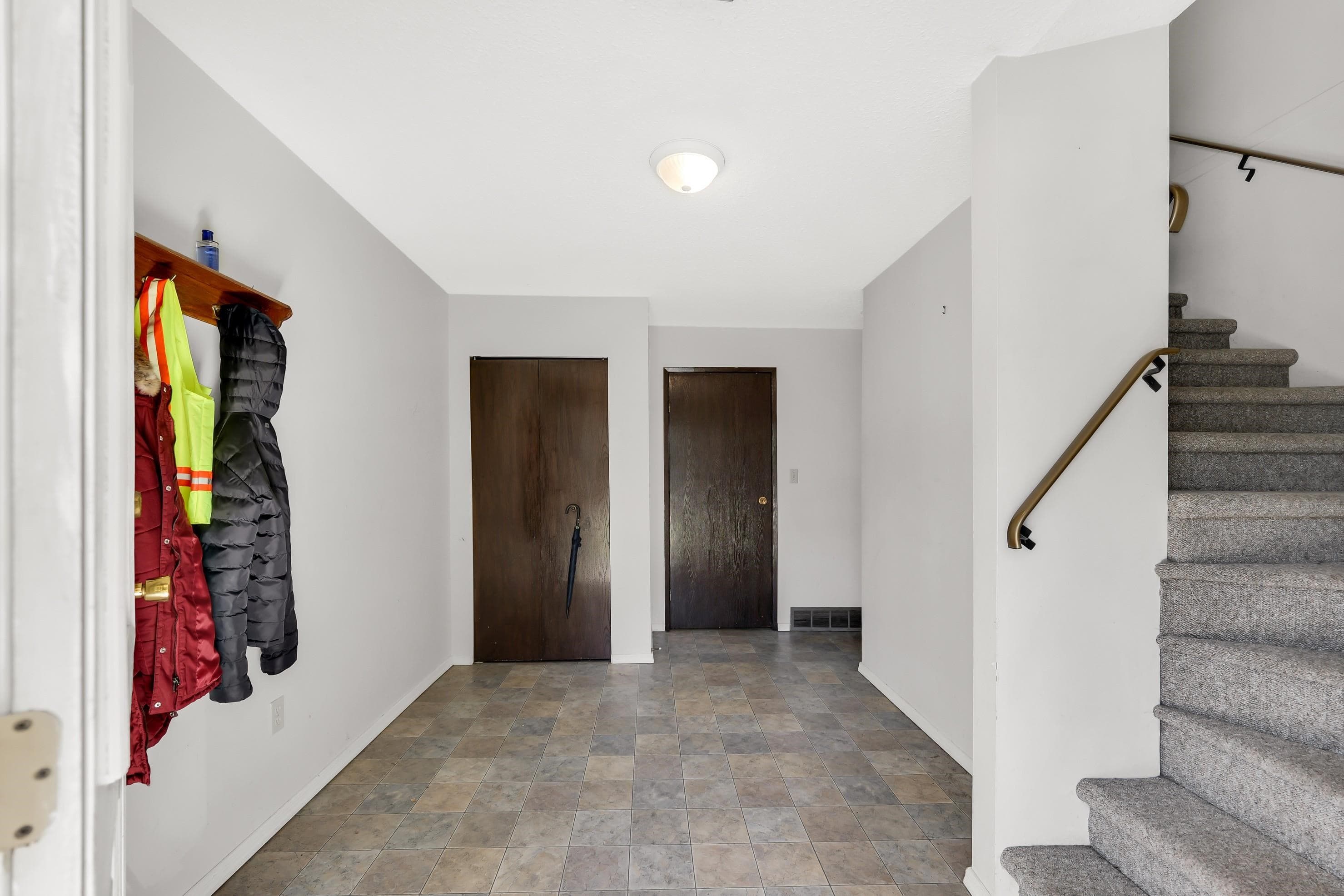 38319 Westway Avenue, Squamish, V8B 0W6 — photo 4