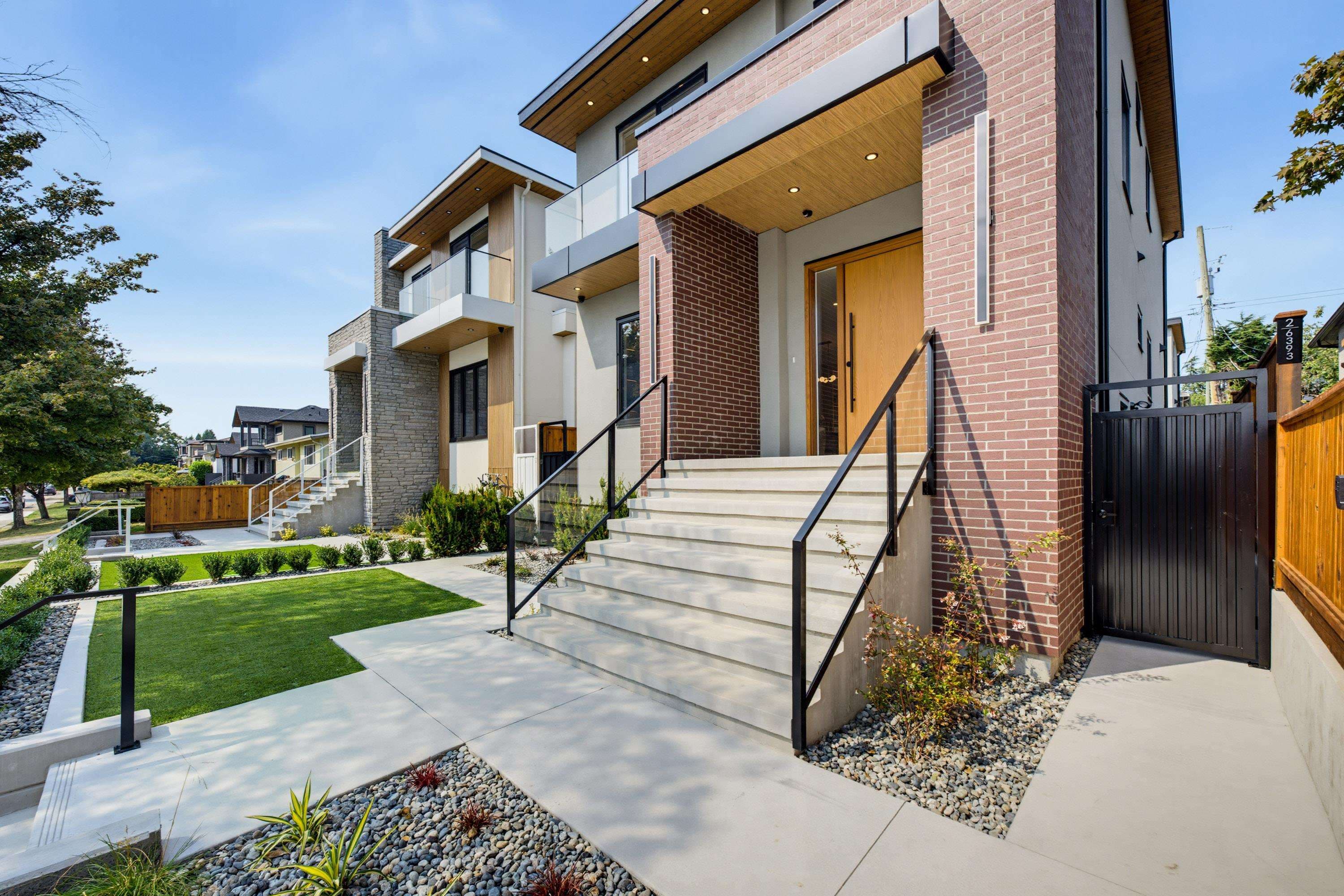 6393 Grant Street, Burnaby, V5B 2K7 — photo 3
