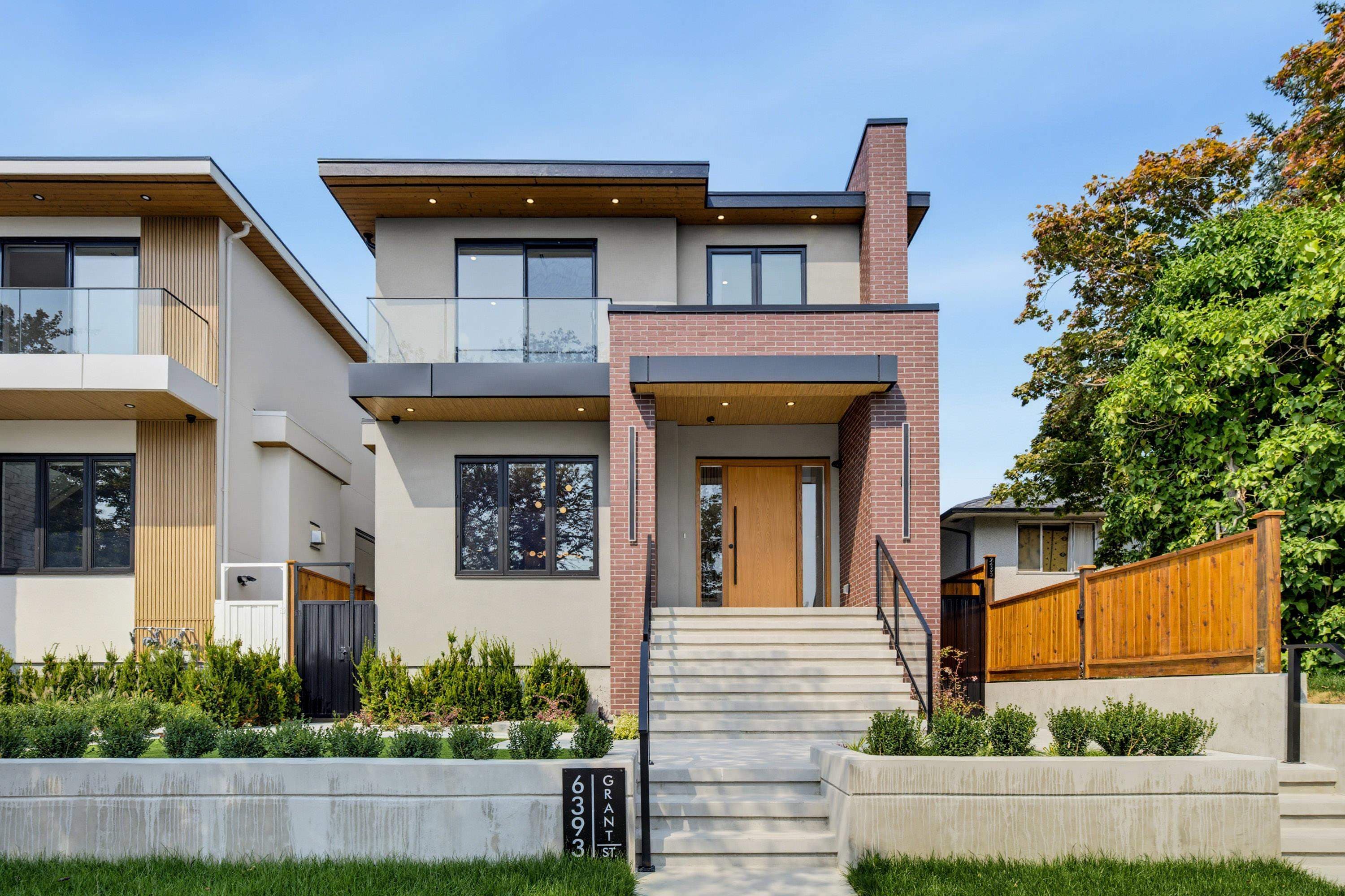 6393 Grant Street, Burnaby, V5B 2K7 — photo 1