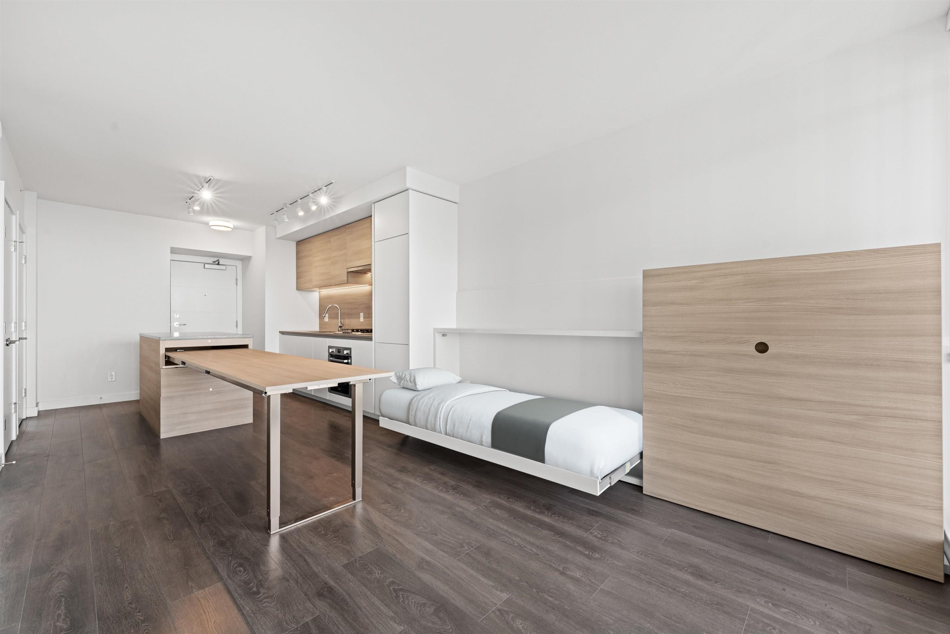 2408 - 652 Whiting Way, Coquitlam, V3J 0K3 — photo 1