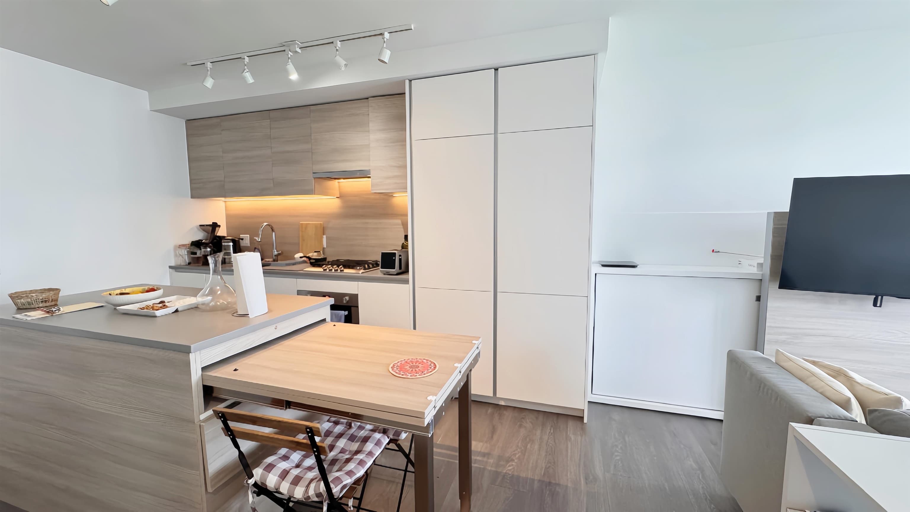 2408 - 652 Whiting Way, Coquitlam, V3J 0K3 — photo 4
