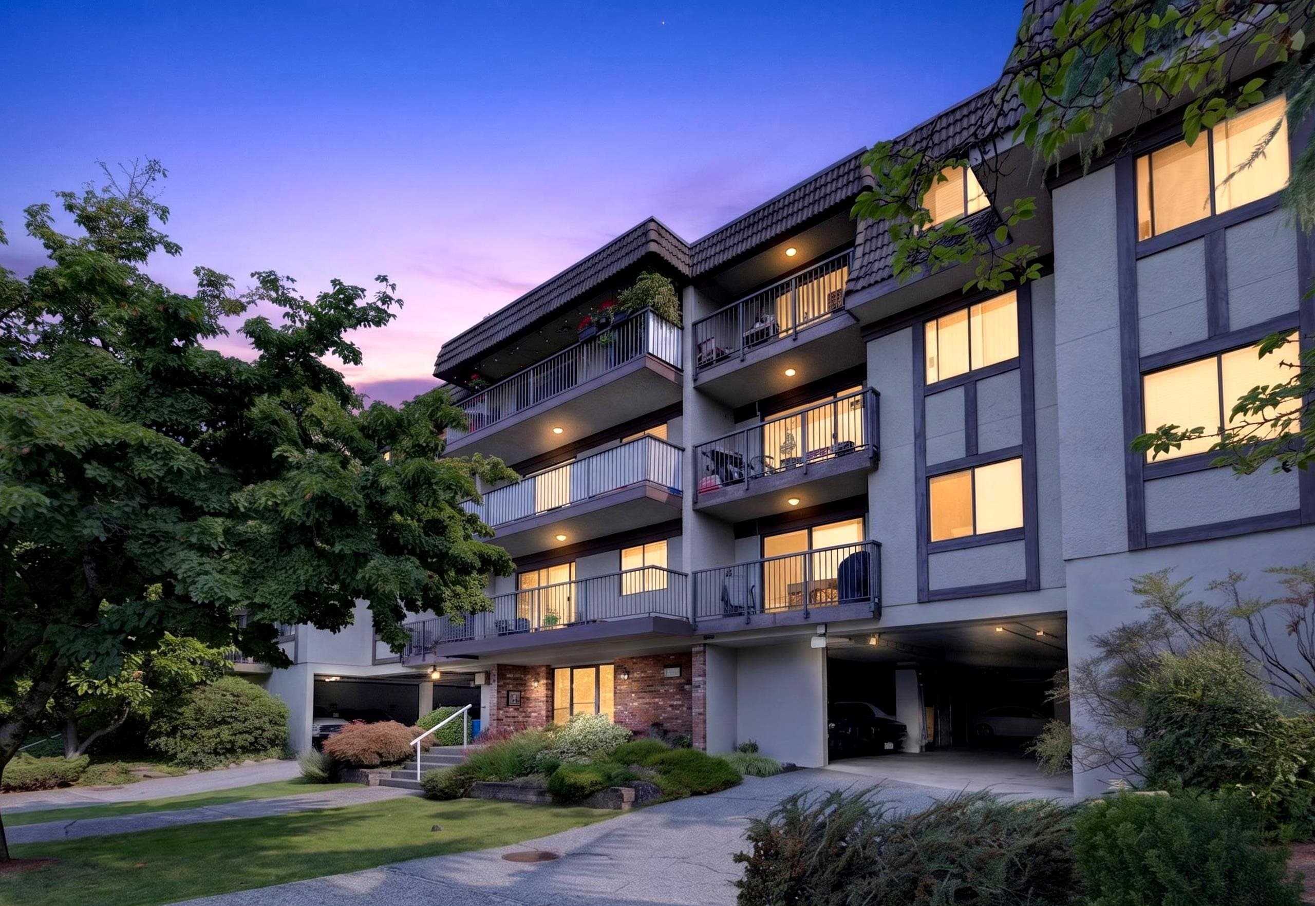 307 - 252 W 2nd Street, North Vancouver