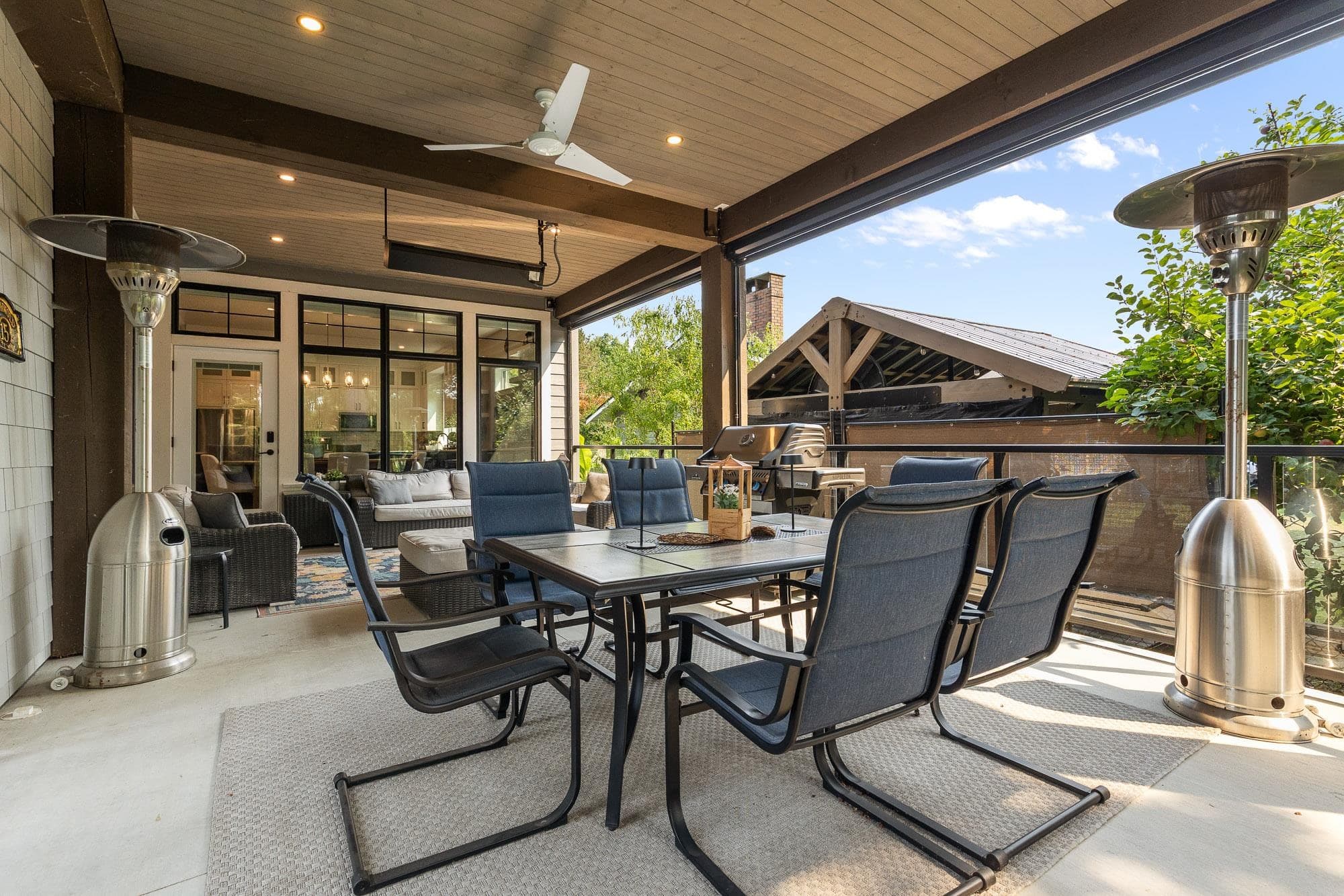 6957 Centennial Drive, Chilliwack, V2R 1J7 — photo 5