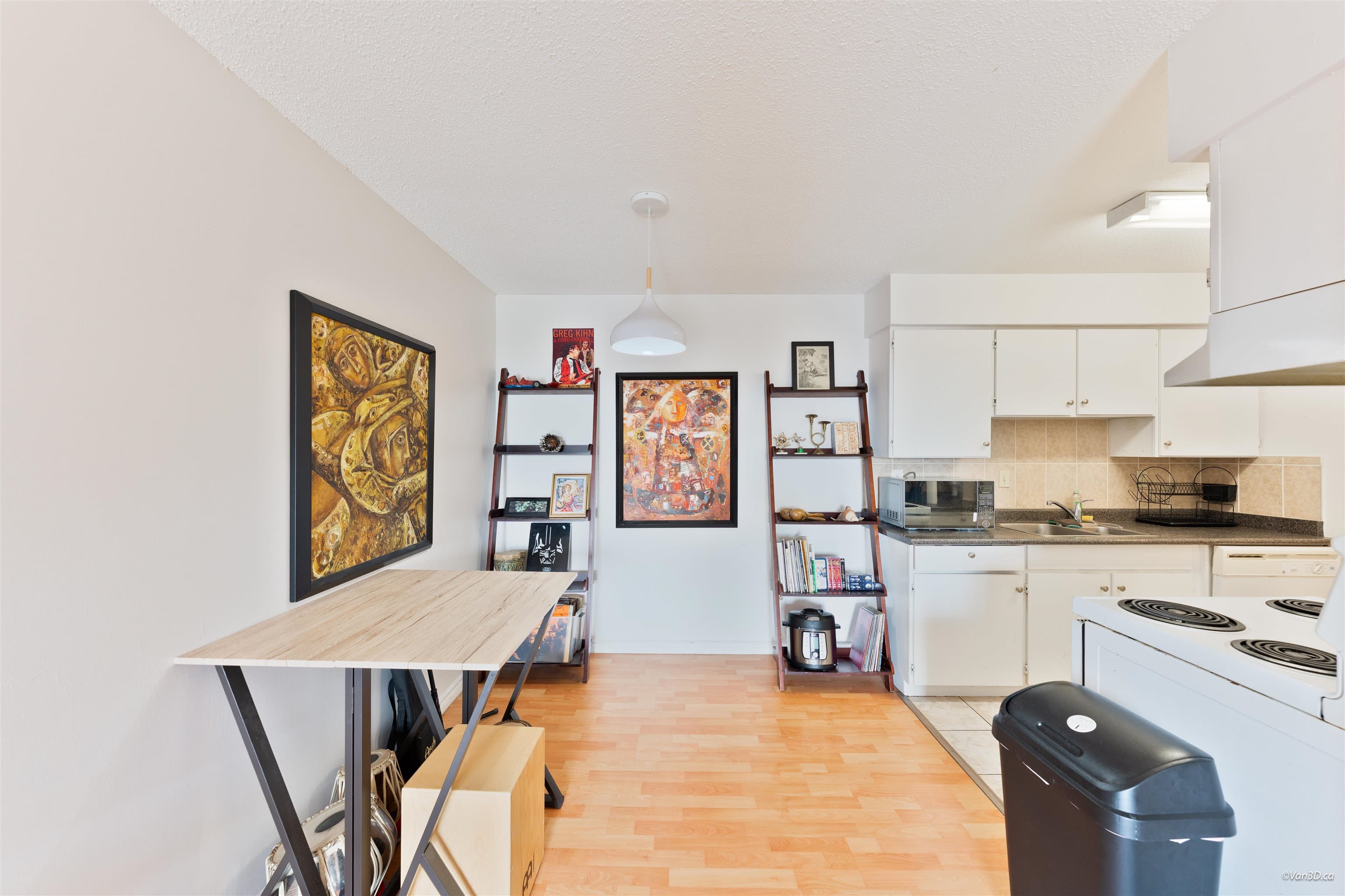 210 - 230 Mowat Street, New Westminster, V3M 4B2 — photo 2