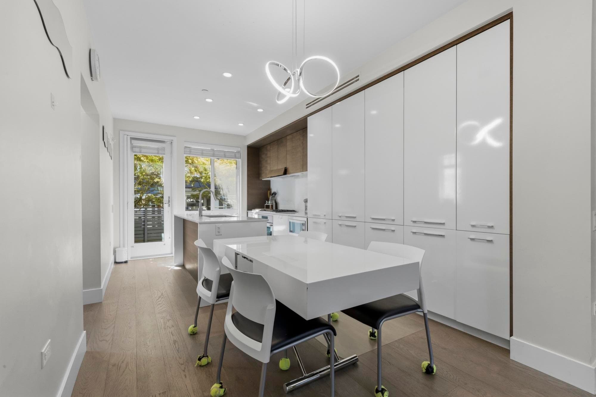 276 W 62nd Avenue, Vancouver, V5X 0H1 — photo 4