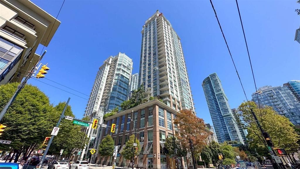 906 - 535 Smithe Street, Vancouver