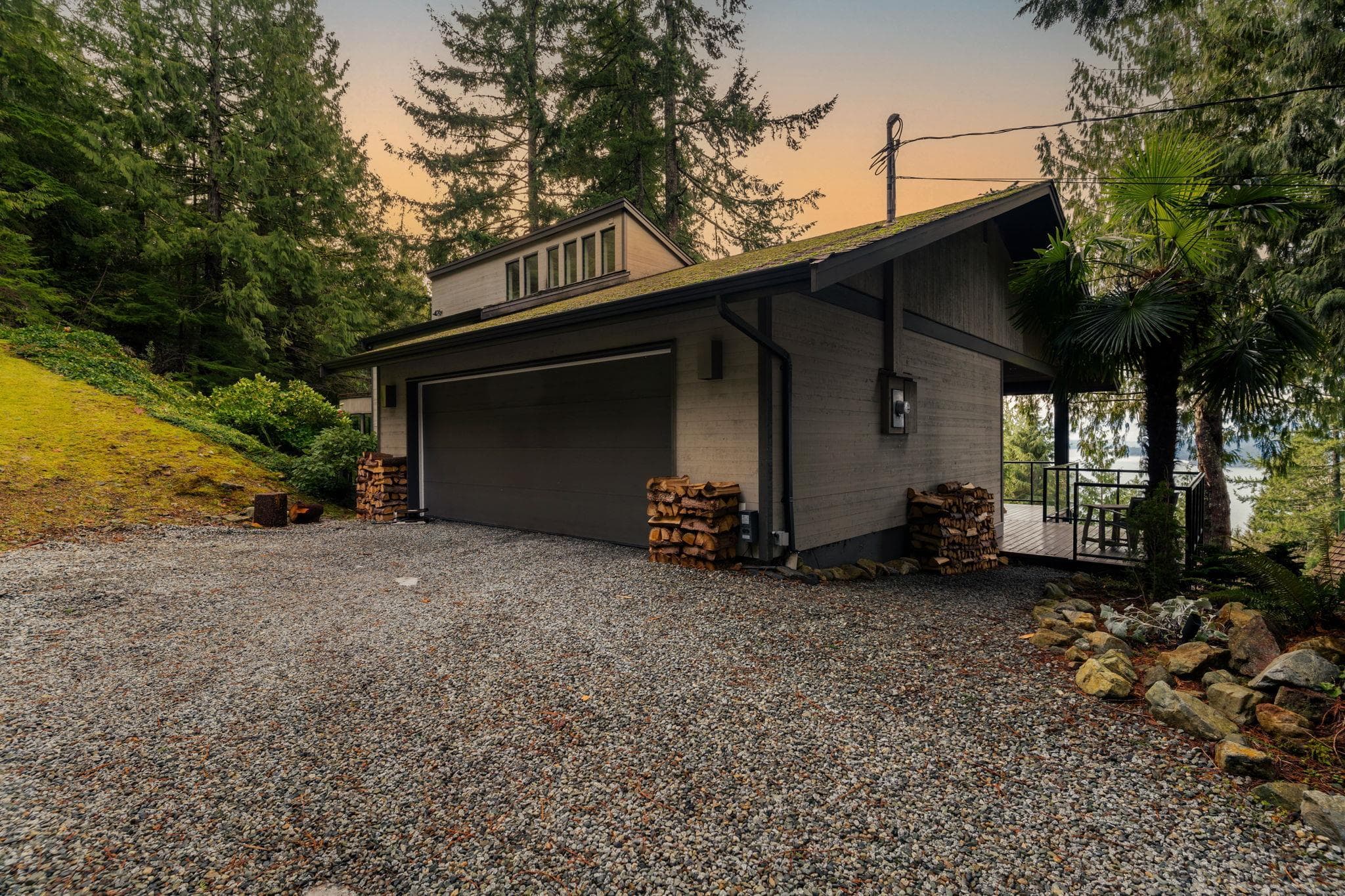 470 Timbertop Drive, Lions Bay, V0N 2E0 — photo 3