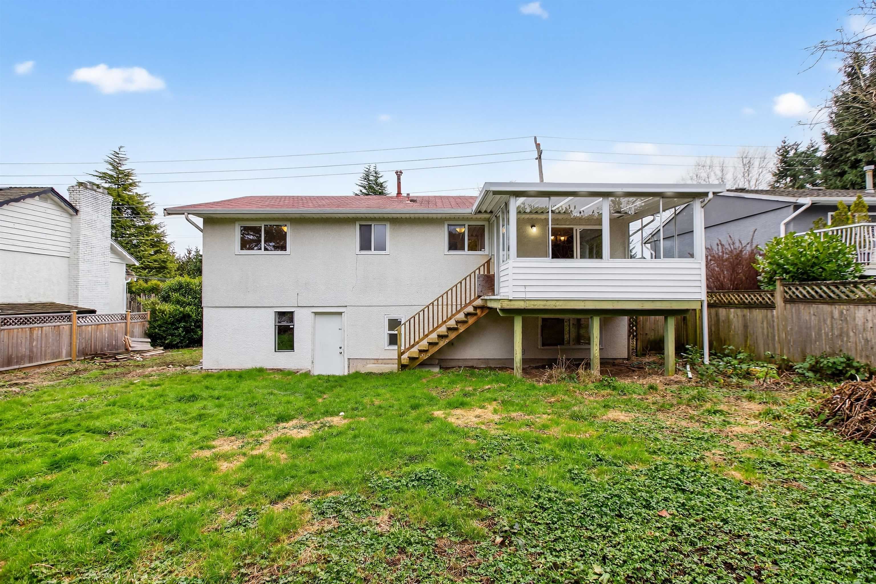 1855 156 Street, Surrey, V4A 4T5 — photo 3