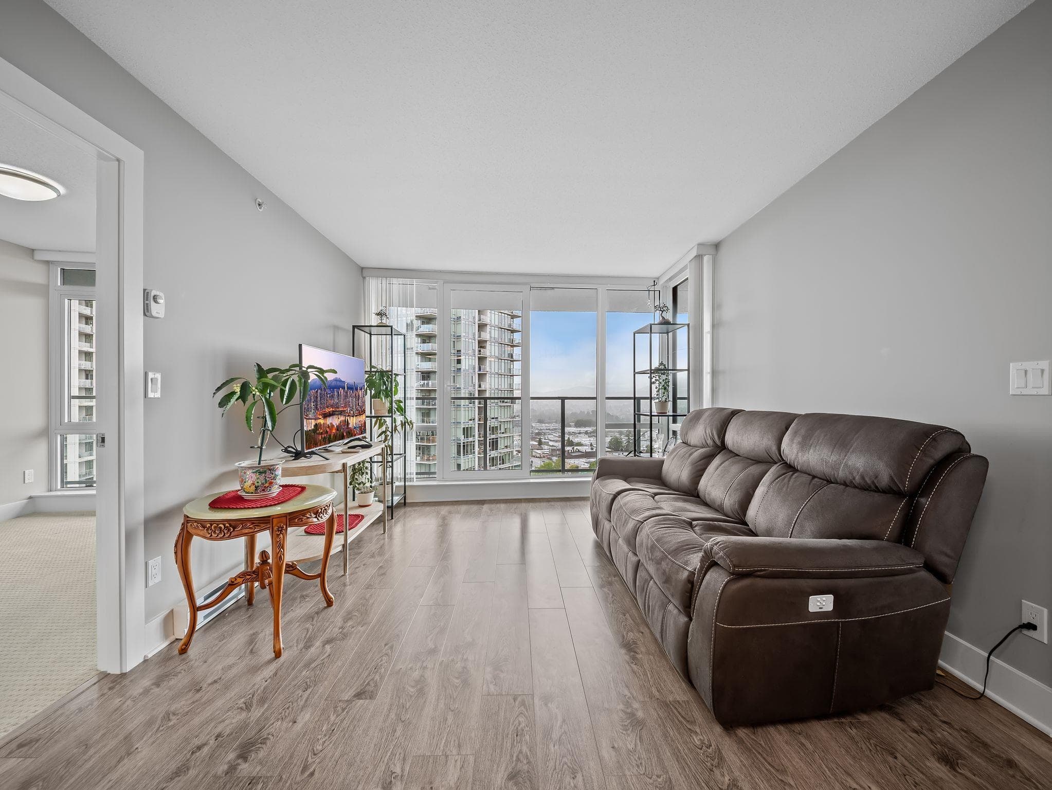 2805 - 4189 Halifax Street, Burnaby, V5C 0H9 — photo 2