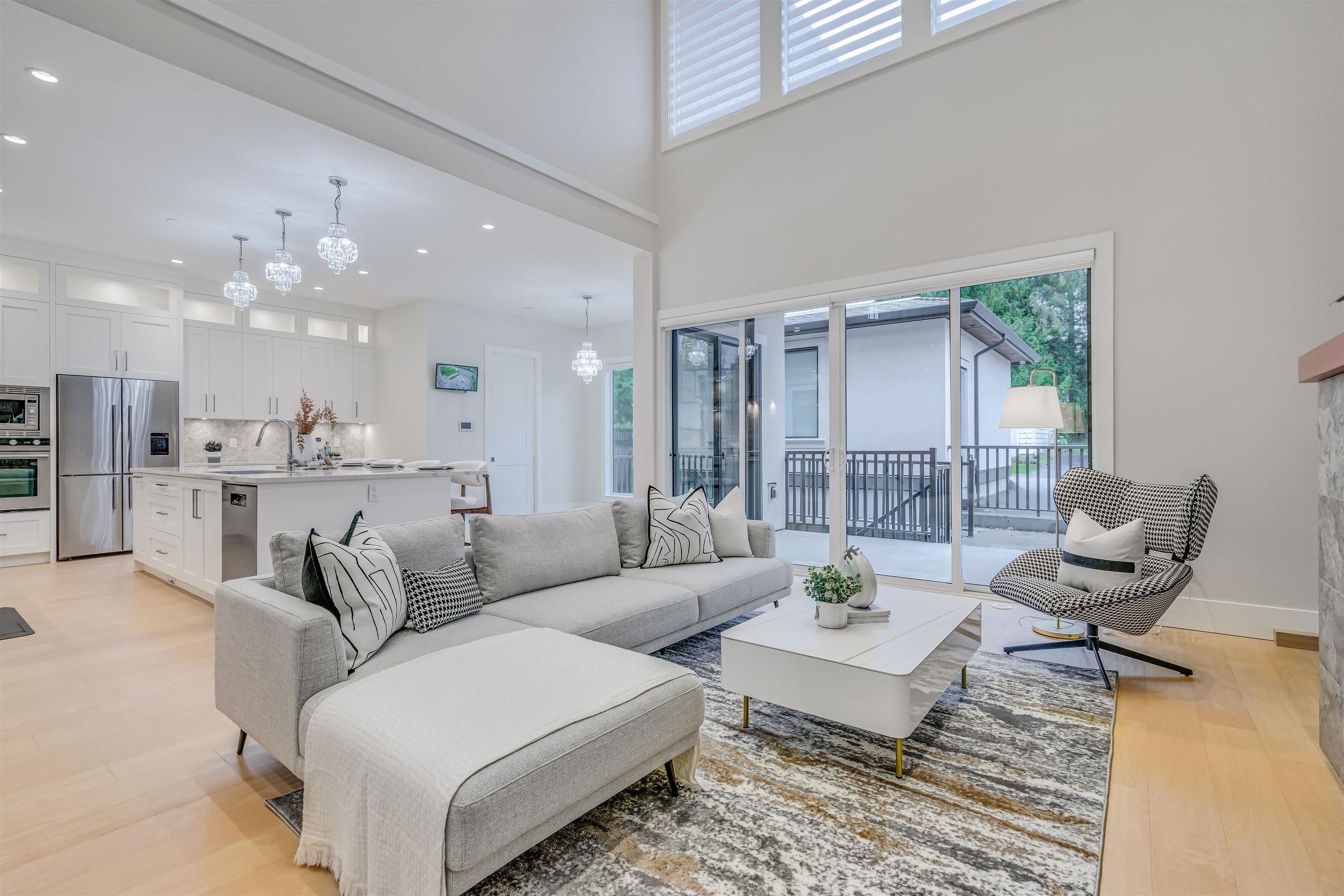 15387 Pacific Avenue, White Rock, V4B 1R3 — photo 3