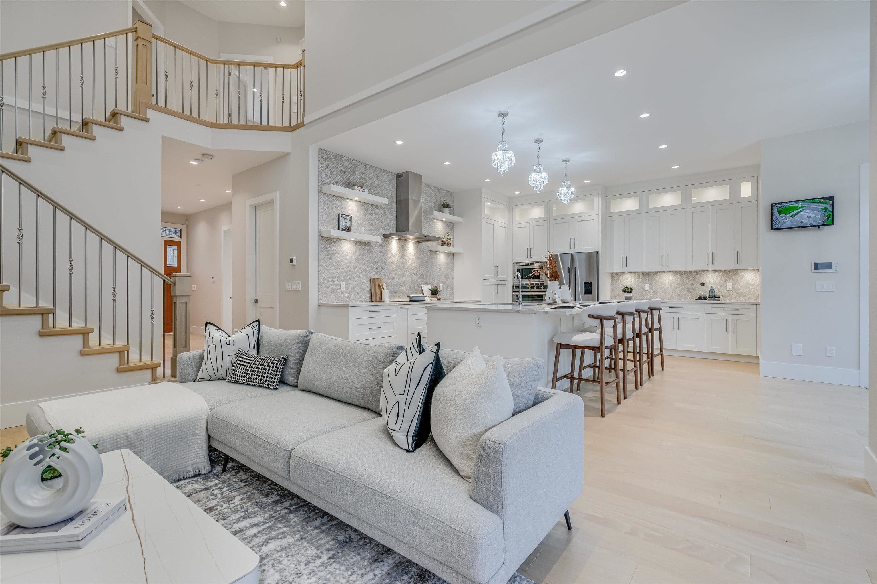 15387 Pacific Avenue, White Rock, V4B 1R3 — photo 5