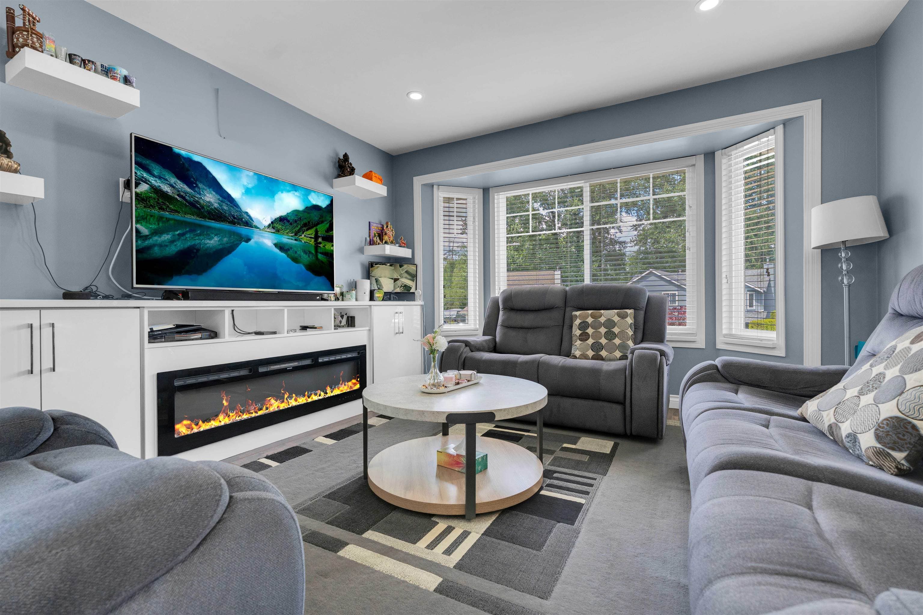 7869 143a Street, Surrey, V3W 9W5 — photo 3