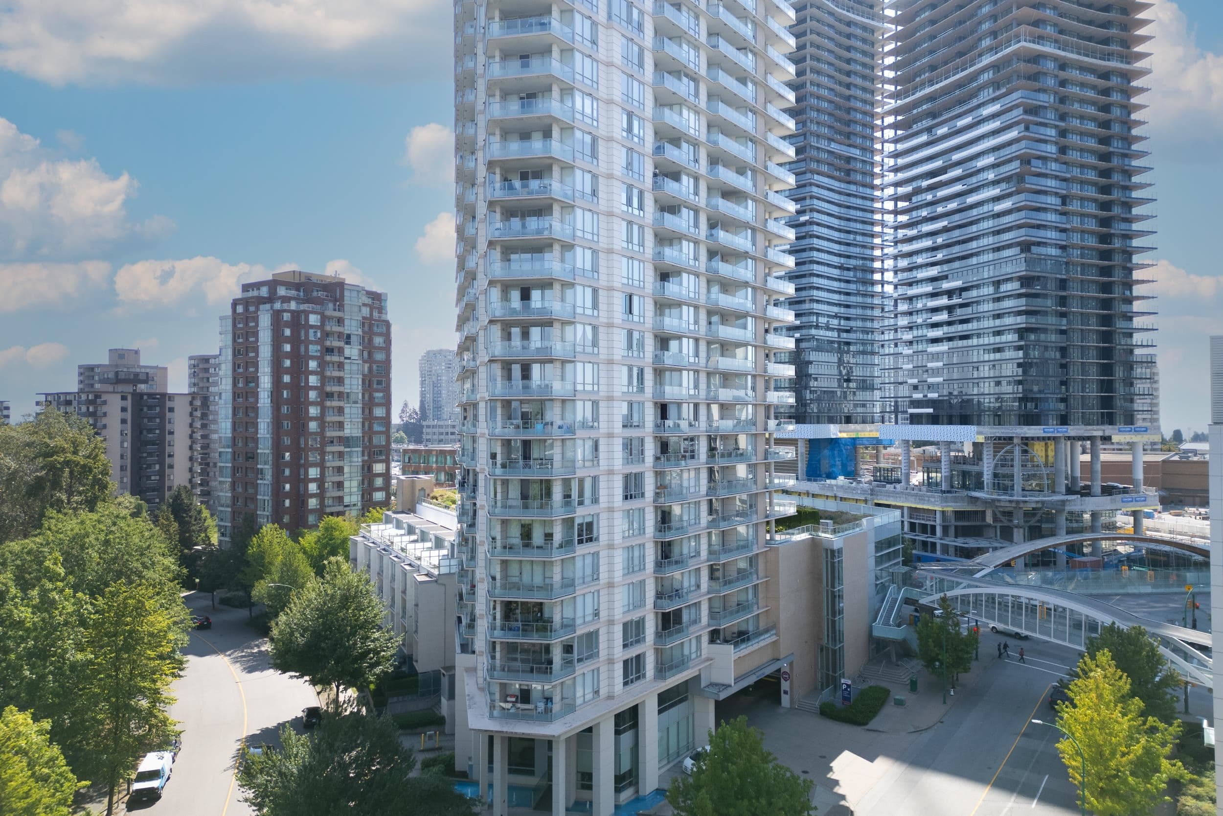 2107 - 4808 Hazel Street, Burnaby, V5H 0A2 — photo 1