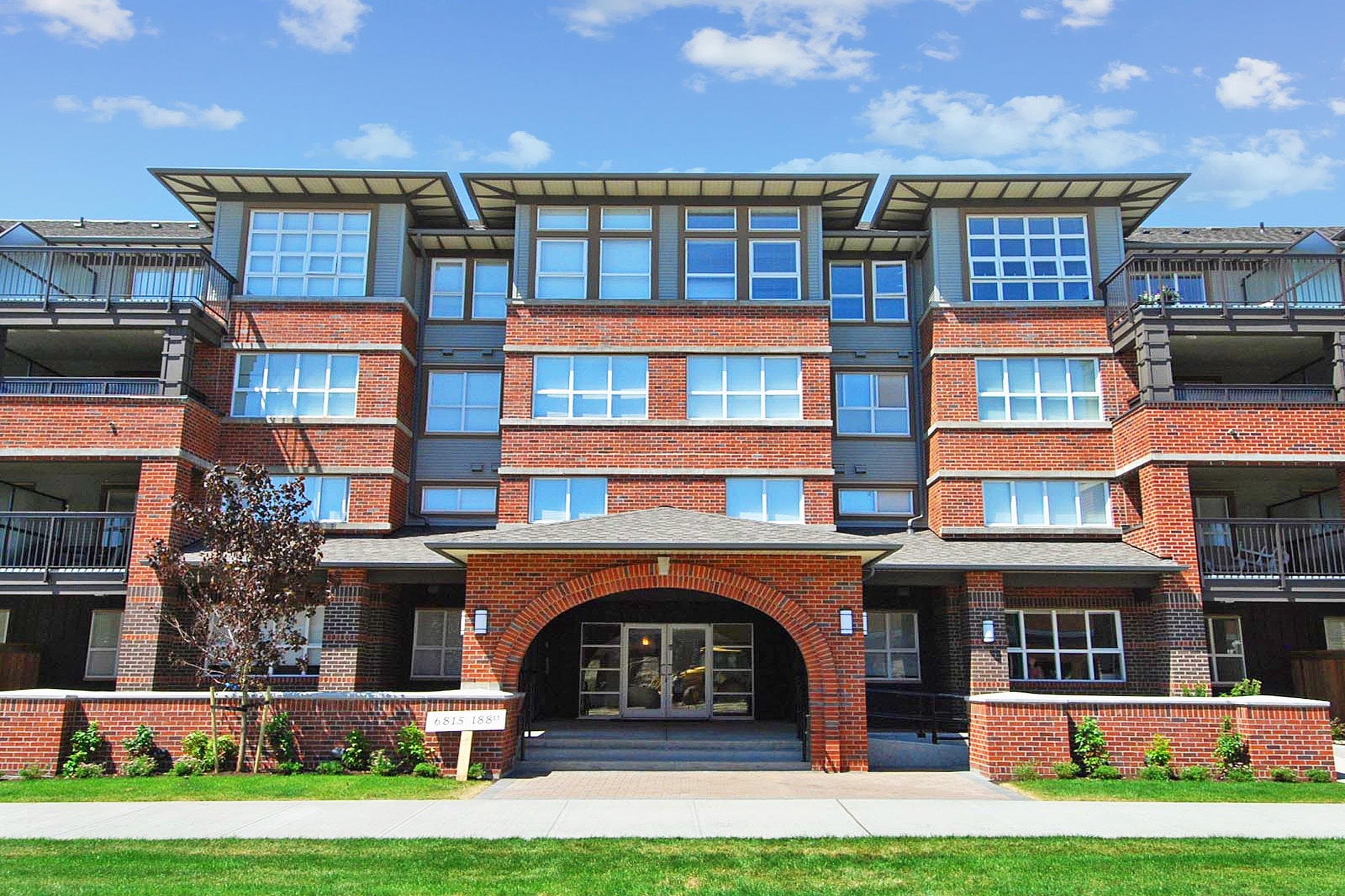 411 - 6815 188 Street, Surrey