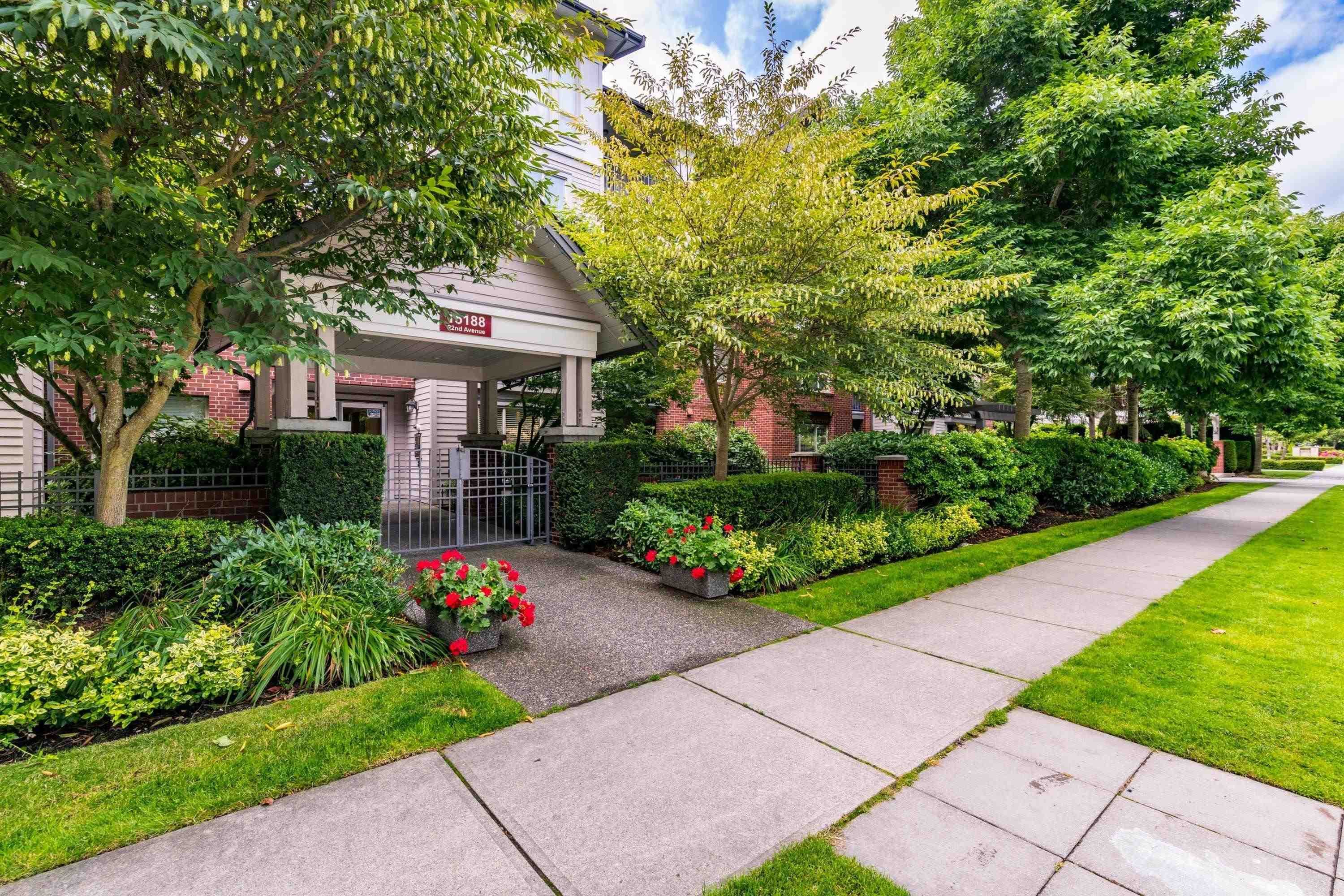 101 - 15188 22 Avenue, Surrey, V4A 9T4 — photo 2