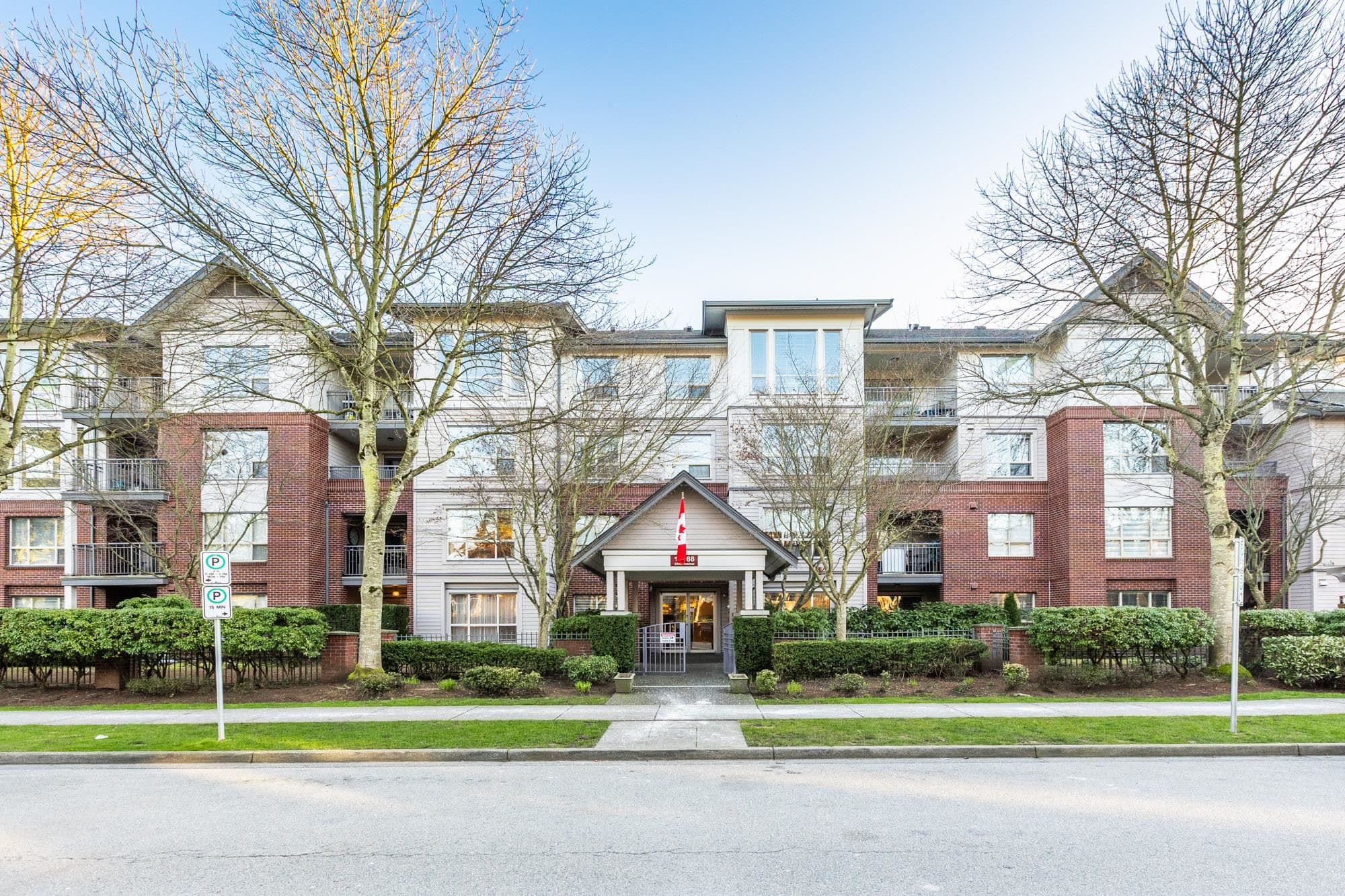 101 - 15188 22 Avenue, Surrey, V4A 9T4 — photo 3