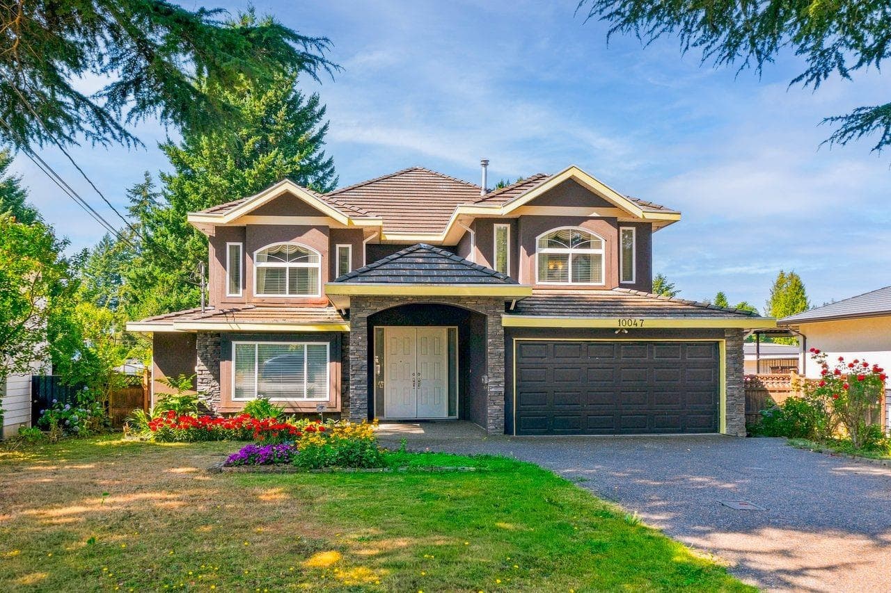 10047 129 Street, Surrey, V3T 3G6 — photo 1