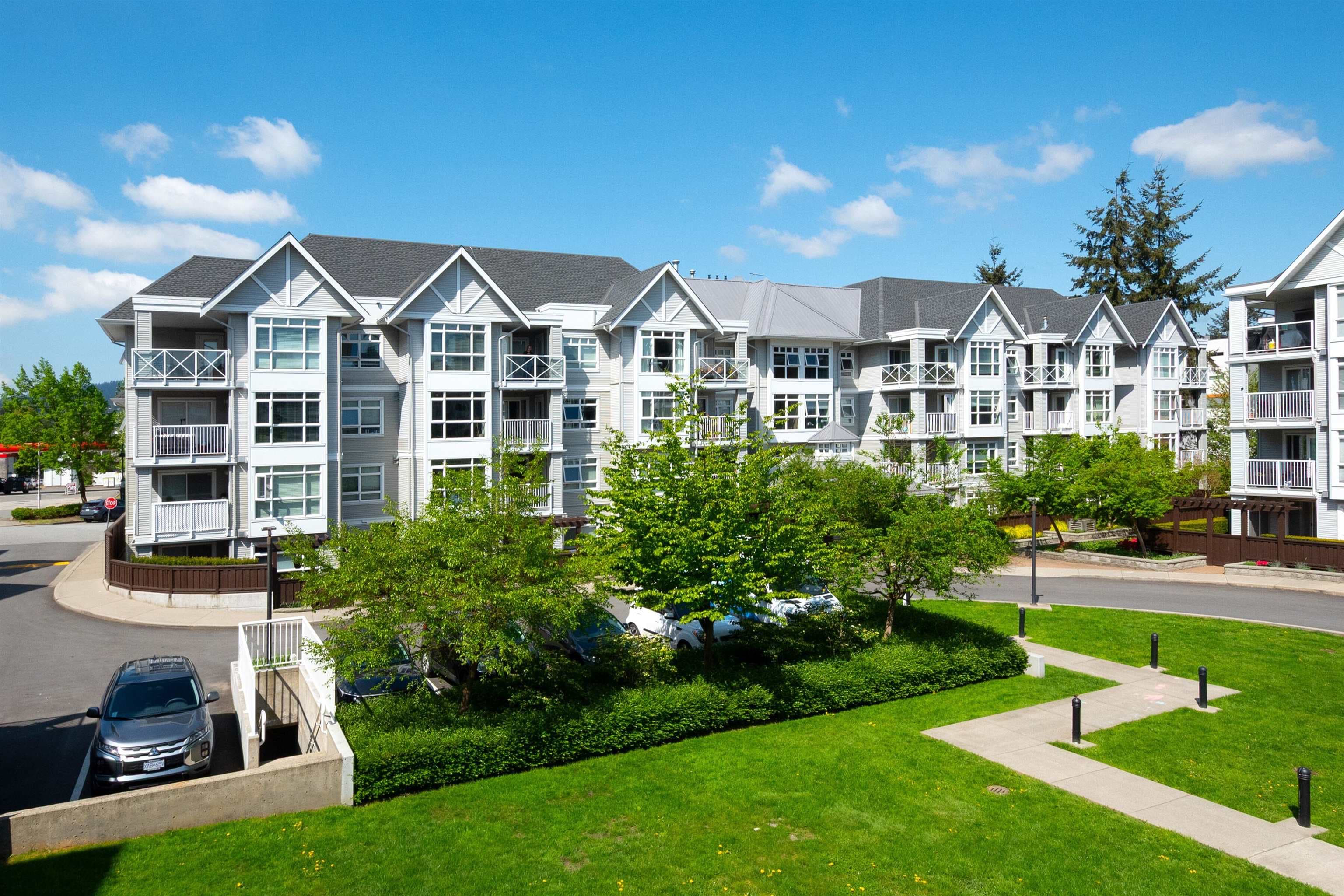 312 - 3136 St Johns Street, Port Moody, V3H 5E4 — photo 1