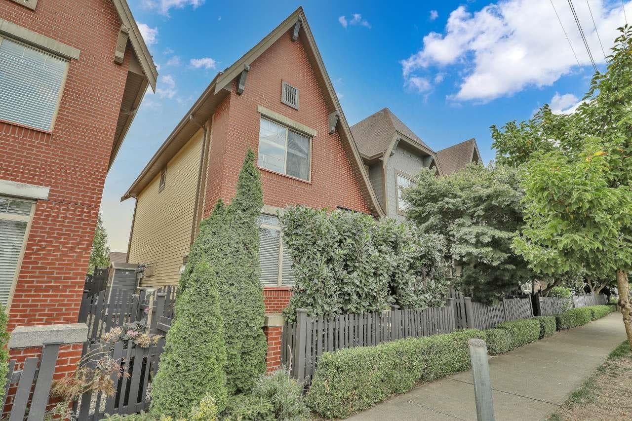 2472 164 Street, Surrey, V3Z 0M8 — photo 2